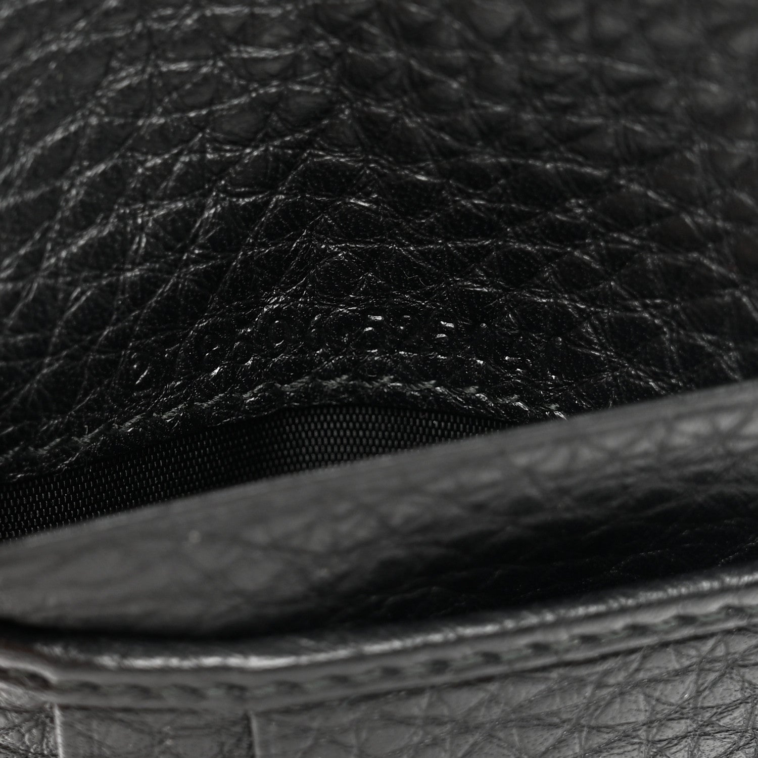Gucci Dollar Calfskin Bi-Fold Wallet Black 7 of 8