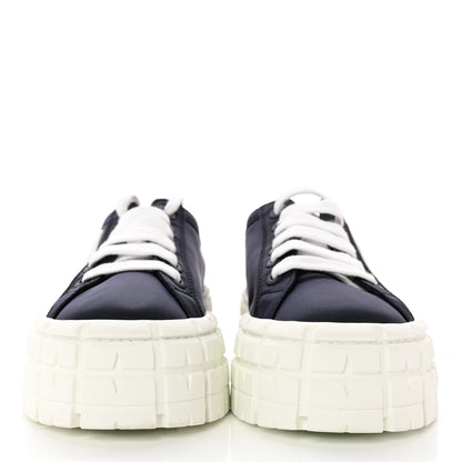 Prada Re-Nylon Gabardine Triangle Logo Double Wheel 50mm Sneakers 37.5 Bleu 2 of 10