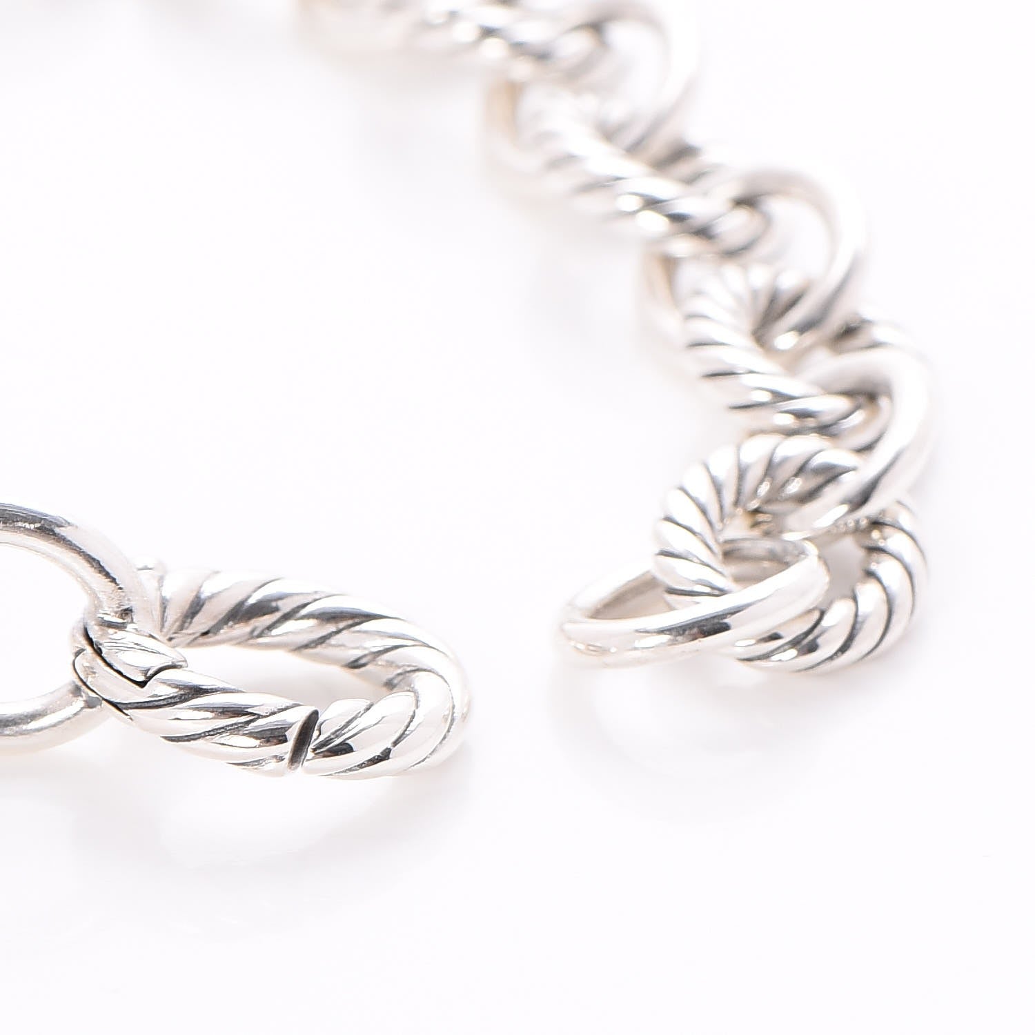 David Yurman Sterling Silver 10mm Medium Oval Link Bracelet 4 of 5