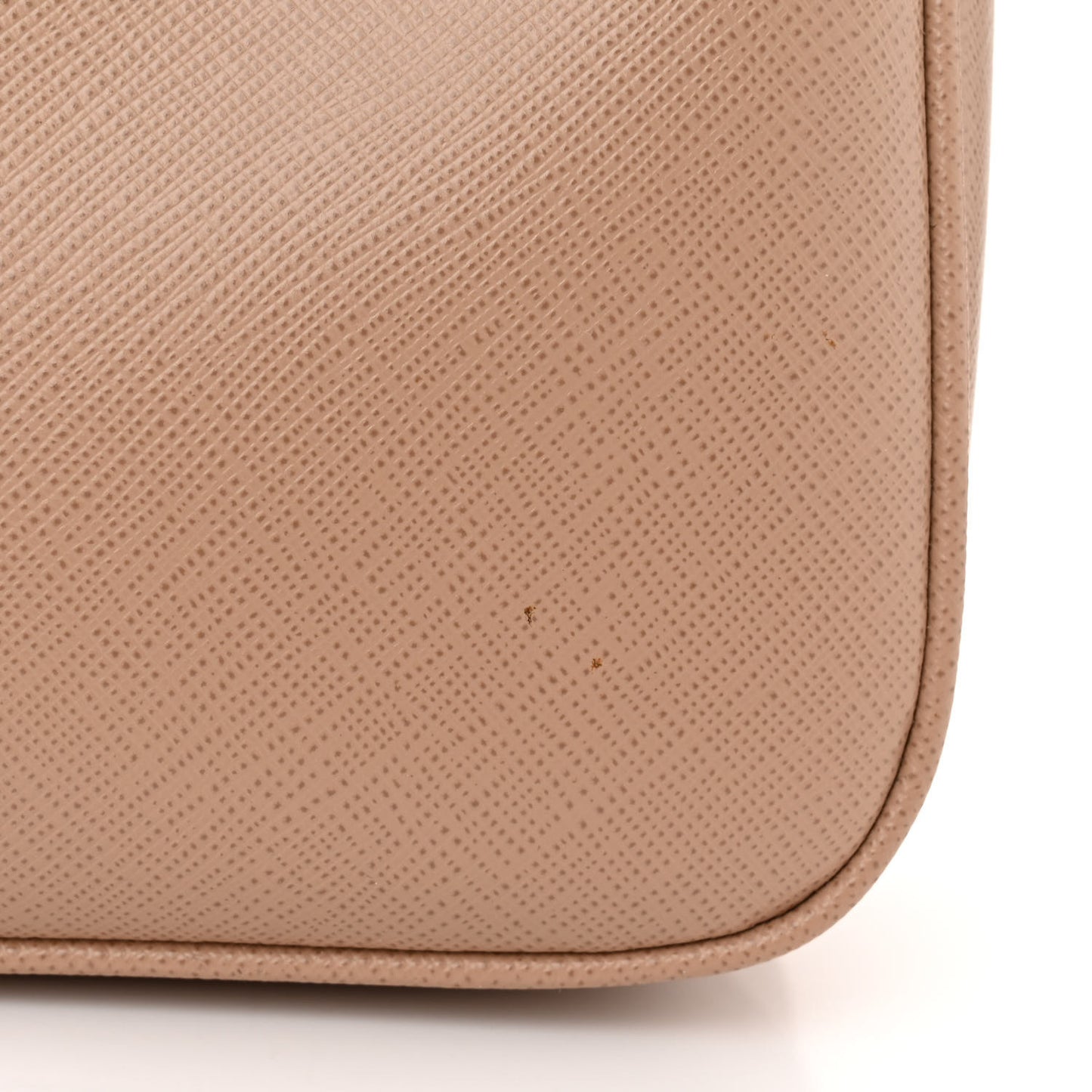 Saffiano Lux Re-Edition 2005 Shoulder Bag Cammeo