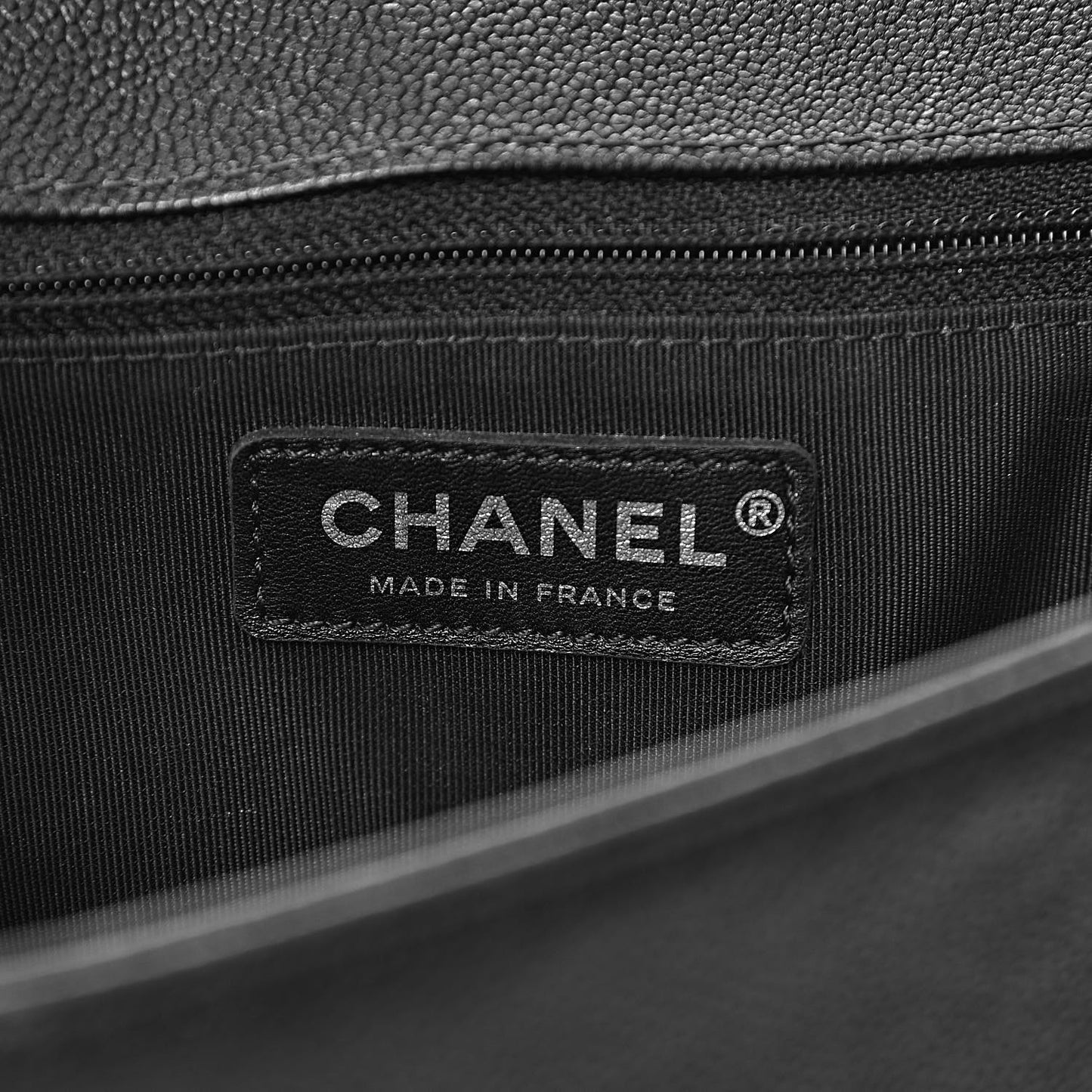 Caviar Quilted New Medium Boy Flap Black