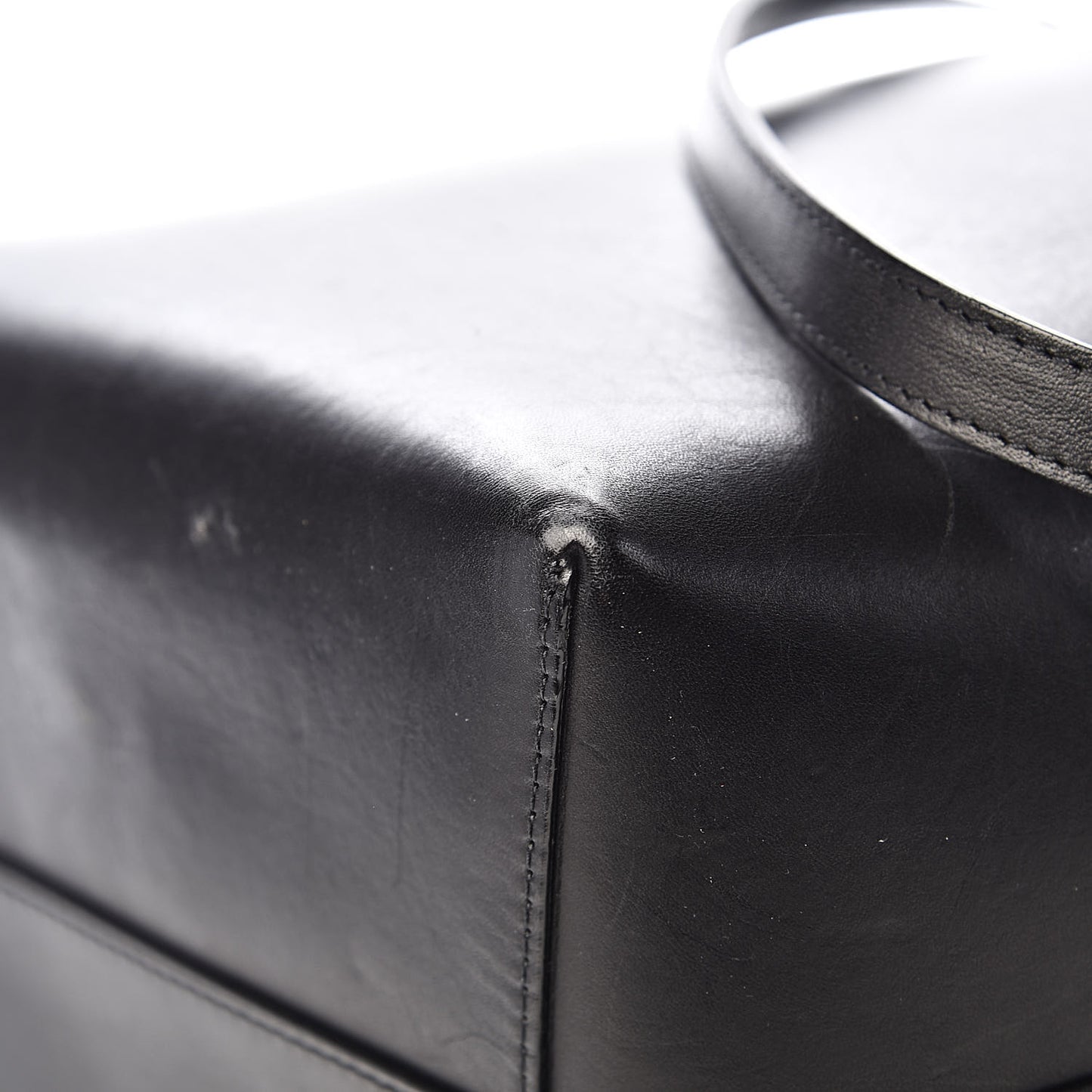 Vegetable Tanned Calfskin Bucket Bag Black Ballerina