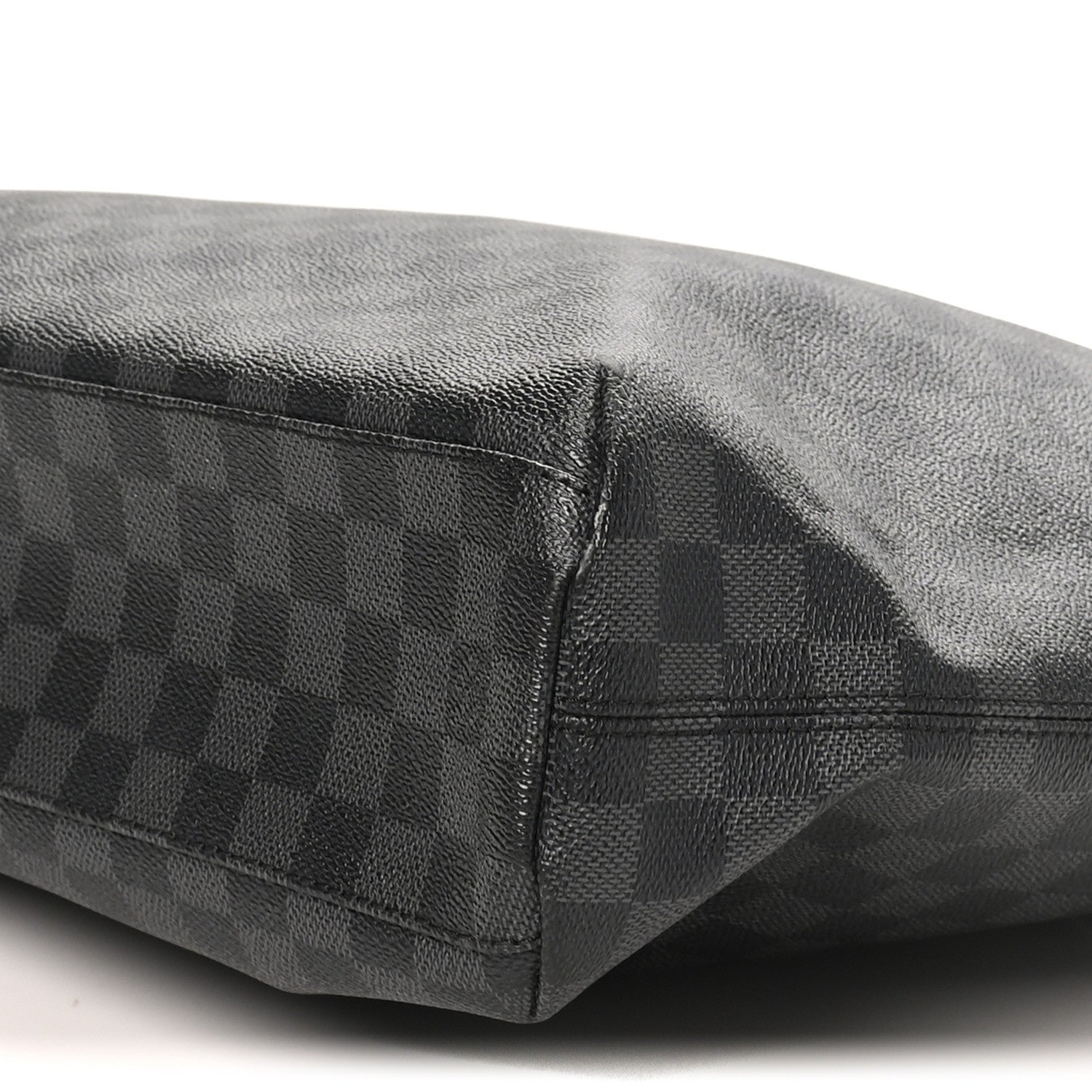 Louis Vuitton Damier Graphite Mick GM 9 of 9