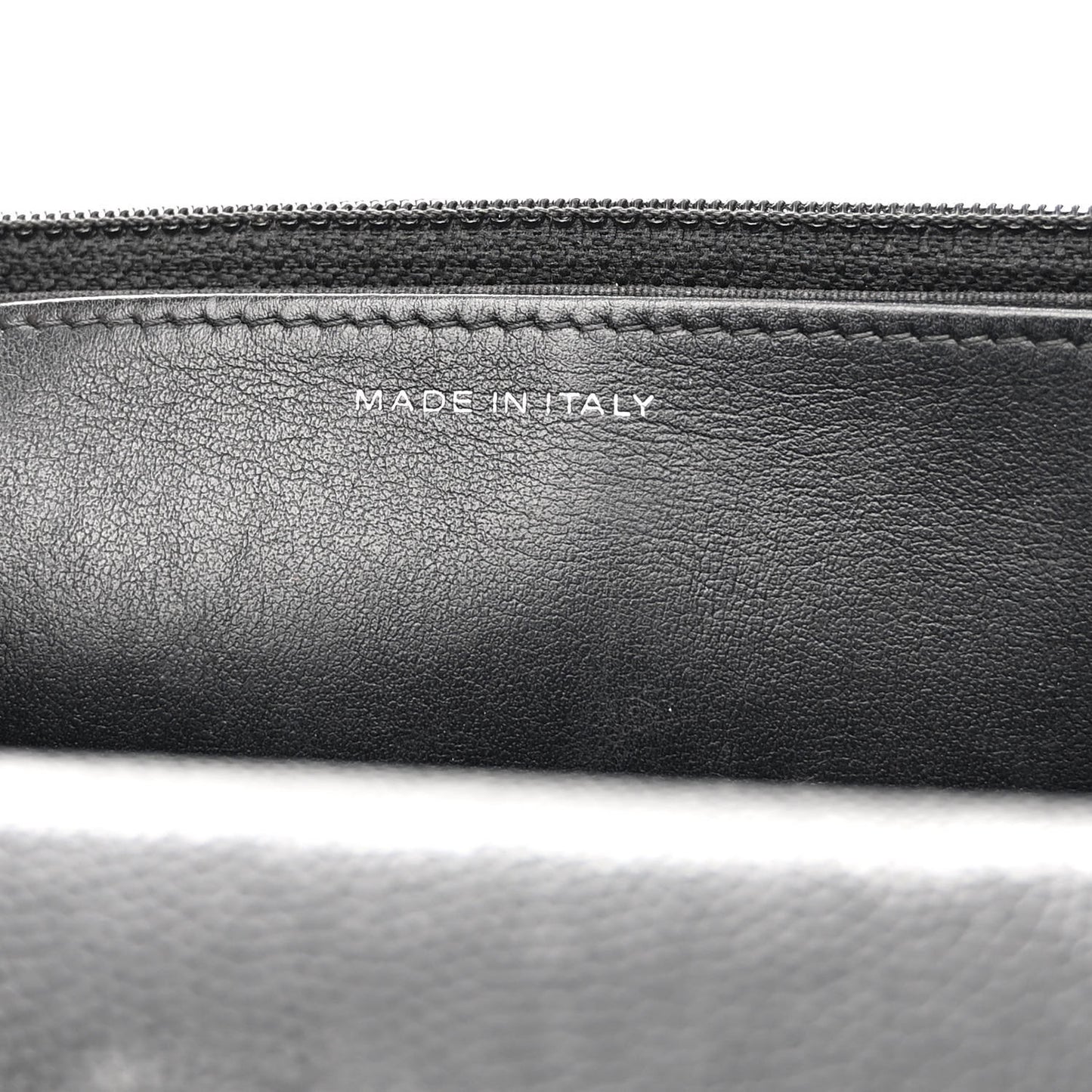 Caviar Quilted My Everything Wallet On Chain WOC Black