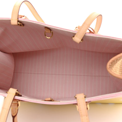 Louis Vuitton Monogram Giant By The Pool Miami Onthego GM Light Pink 5 of 9