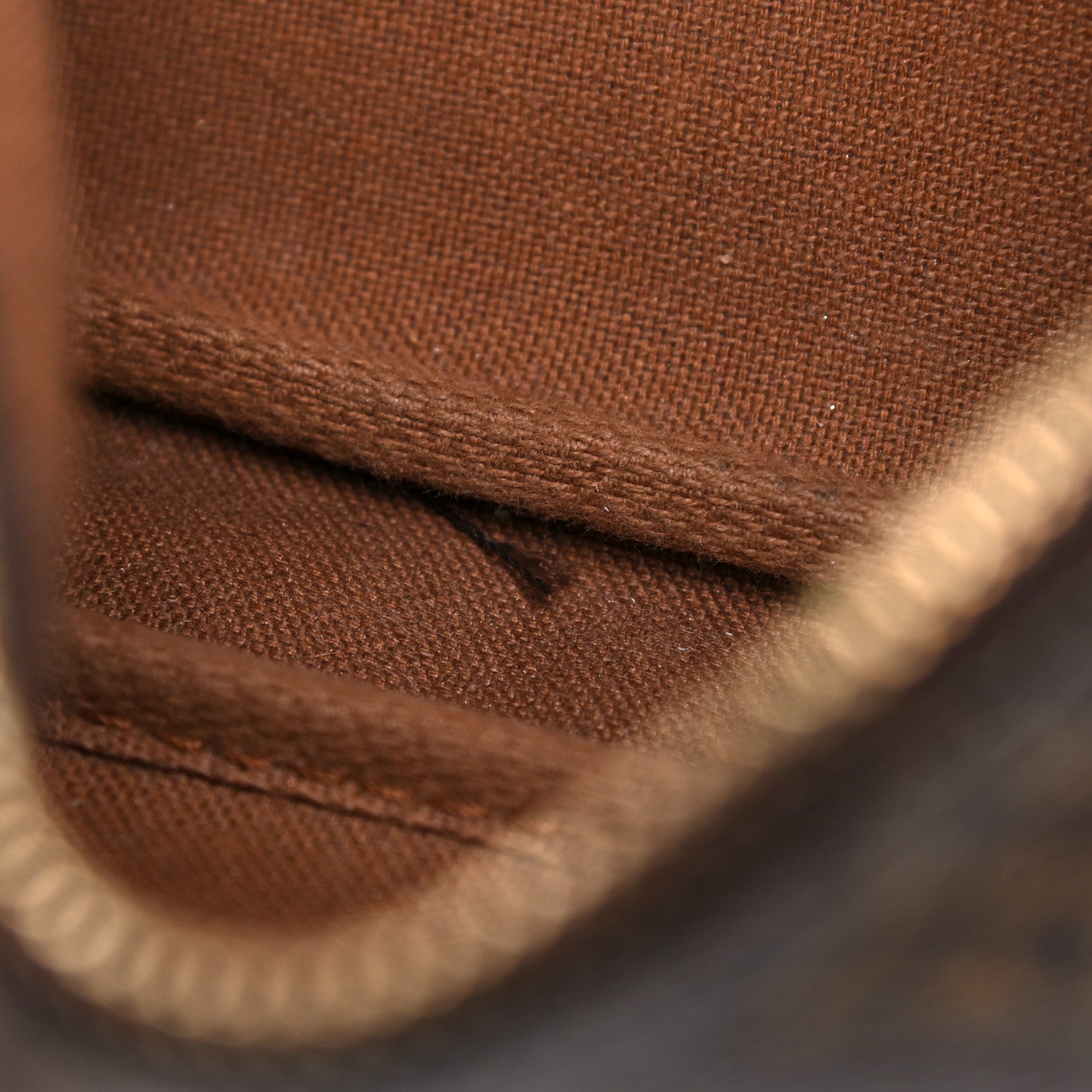 Louis Vuitton Monogram Petit Bucket Pouch 12 of 14