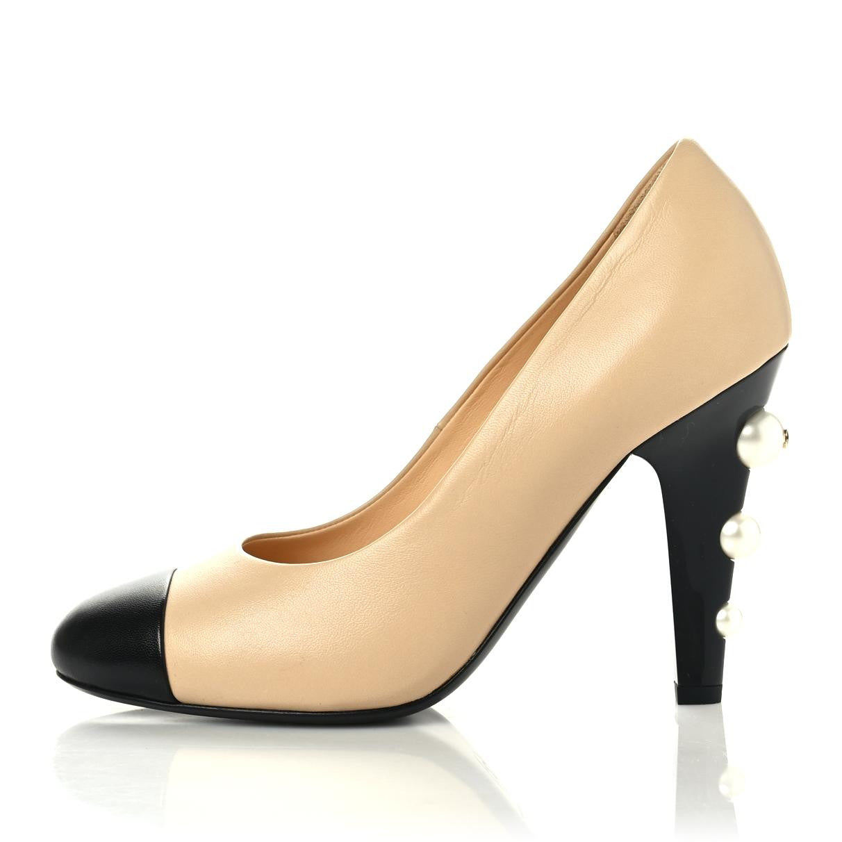 Lambskin Grosgrain Cap Toe Pearl Pumps 37 Black