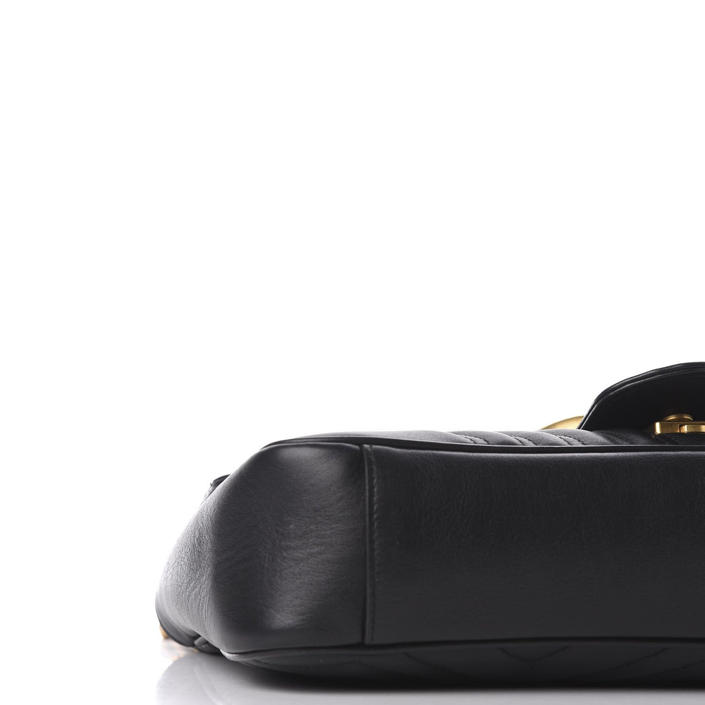 Calfskin Matelasse Medium GG Marmont Shoulder Bag Black