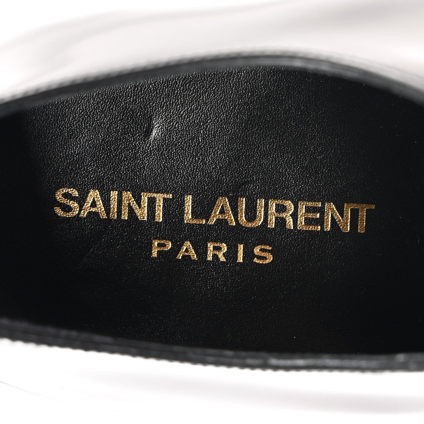 Patent Calfskin Montaigne 25 Uniform 35.5 Black