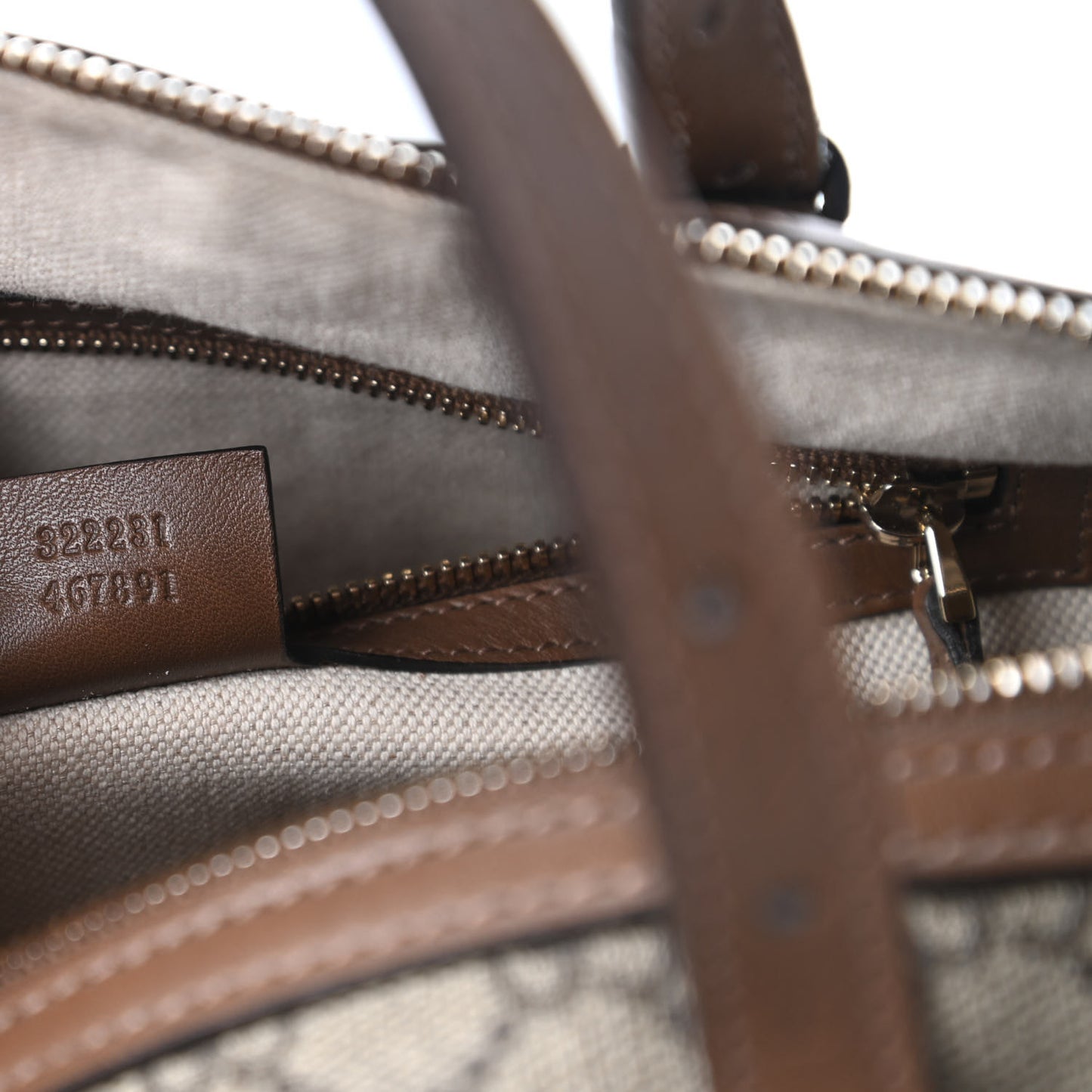GG Supreme Monogram Margaux Calfskin Medium Nice Boston Beige Ebony Acero
