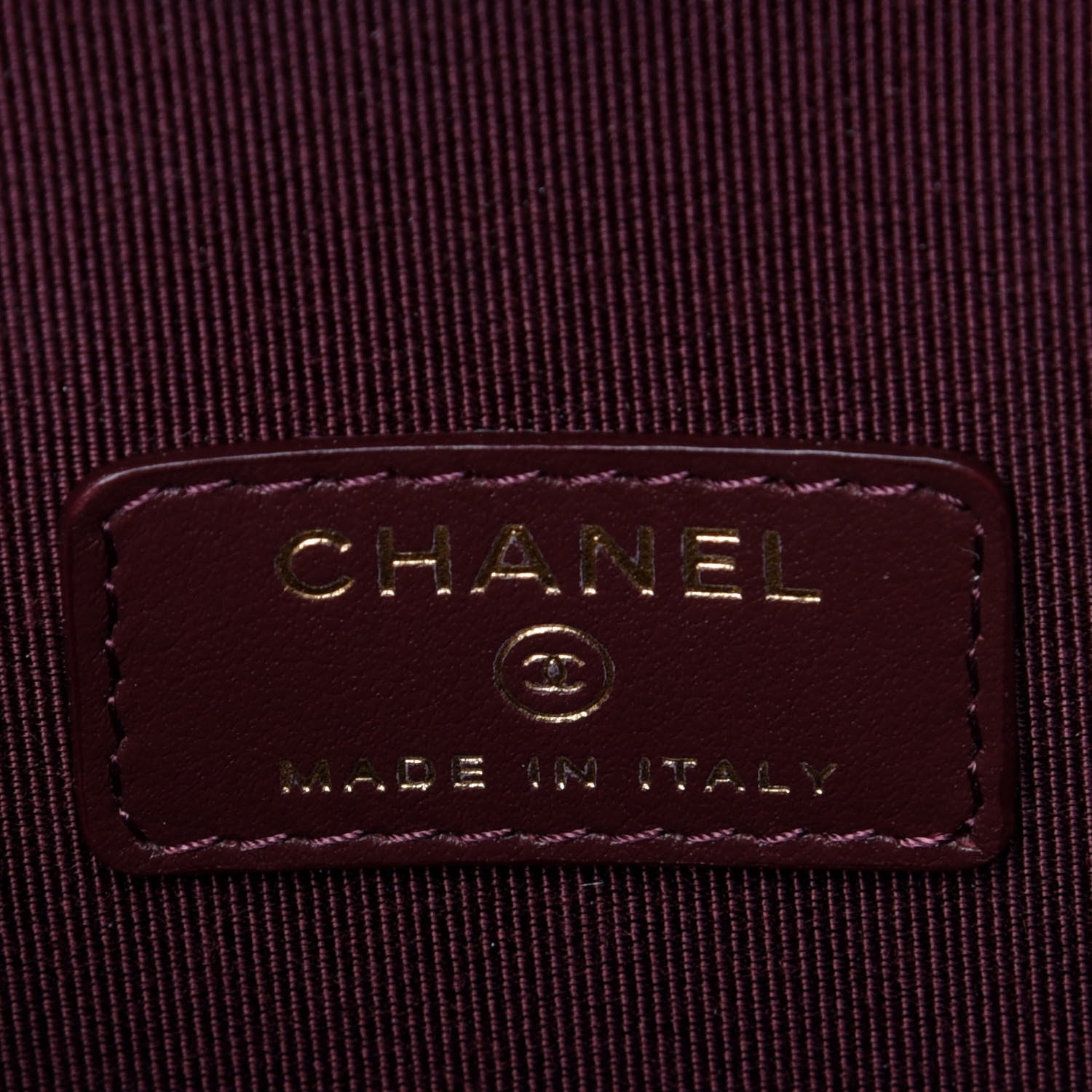 Chanel Caviar Quilted Small Vertical Coco Beauty Vanity Case With Chain Black 5 of 5