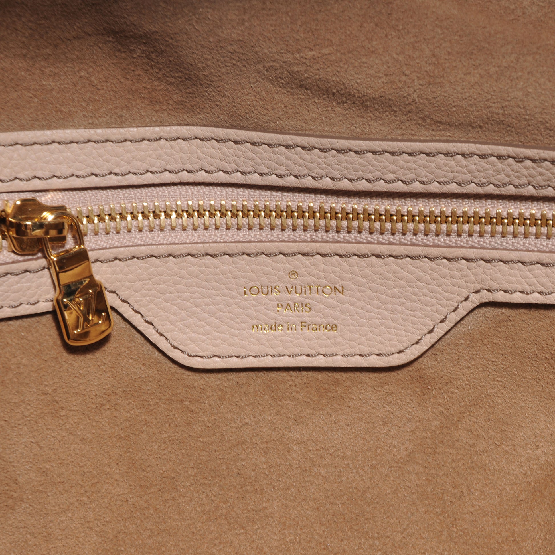 Louis Vuitton Mahina XL Sandy 6 of 7