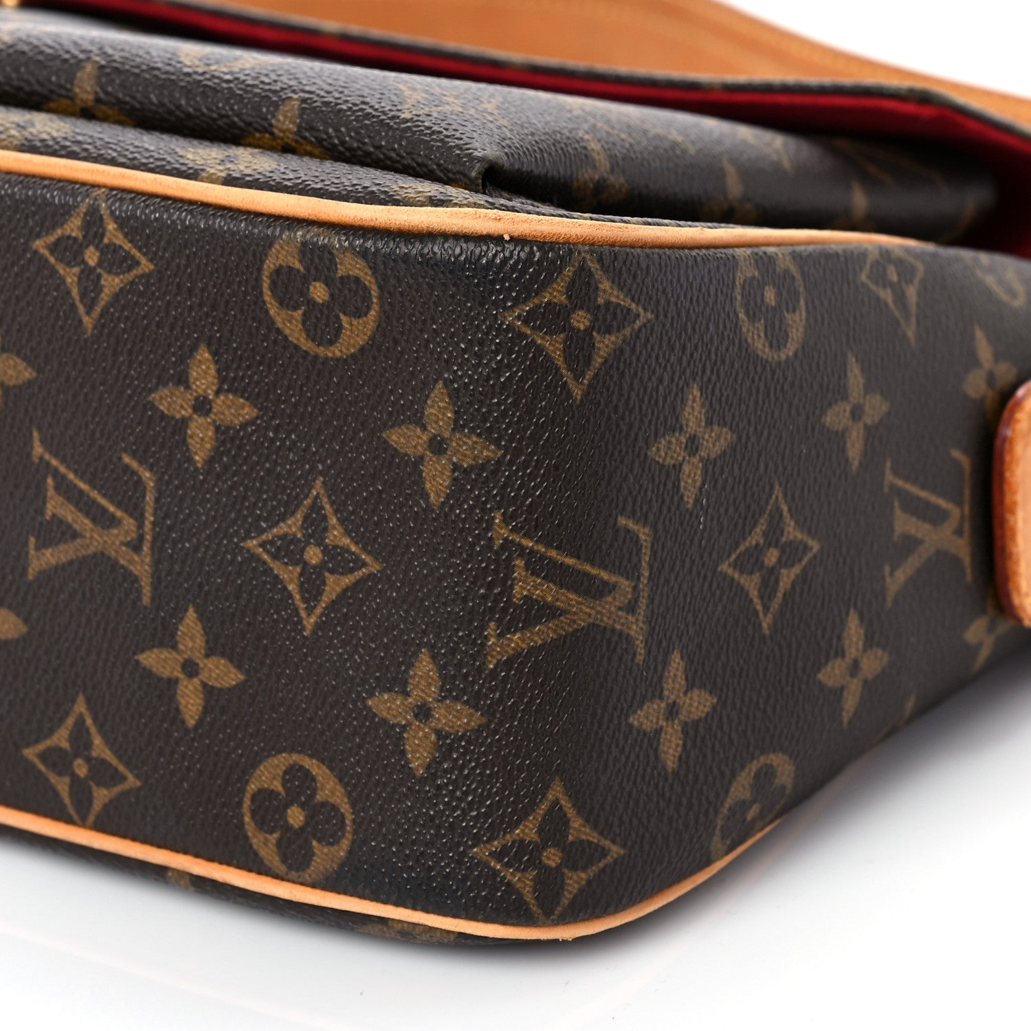 Louis Vuitton Monogram Viva-Cite GM 8 of 8