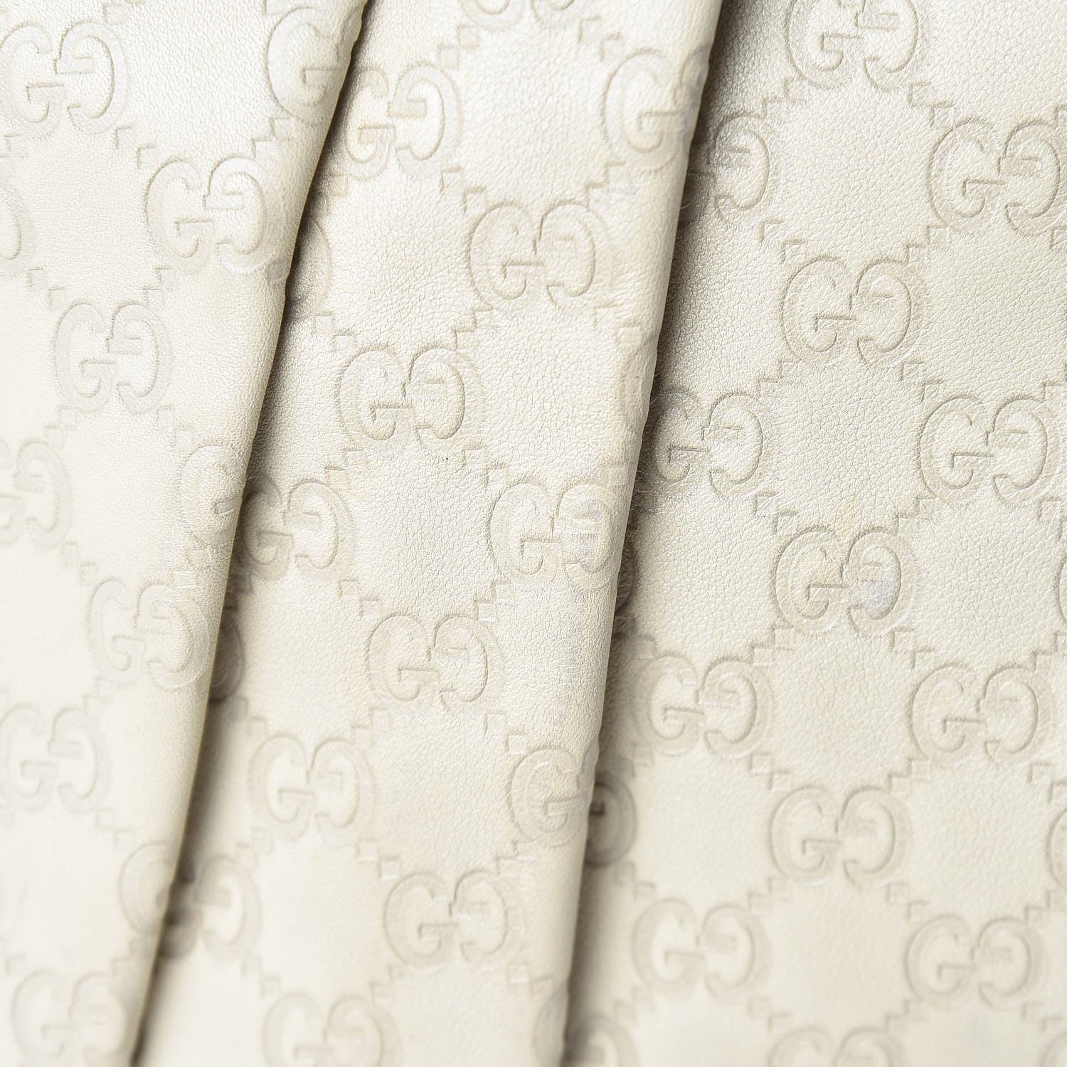 Gucci Guccissima Medium Hysteria Top Handle Bag Off White 16 of 19