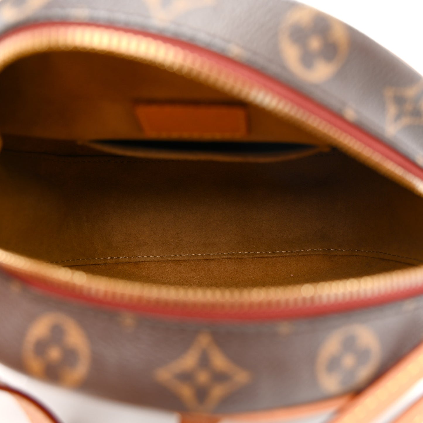 Monogram Boite Chapeau Souple MM