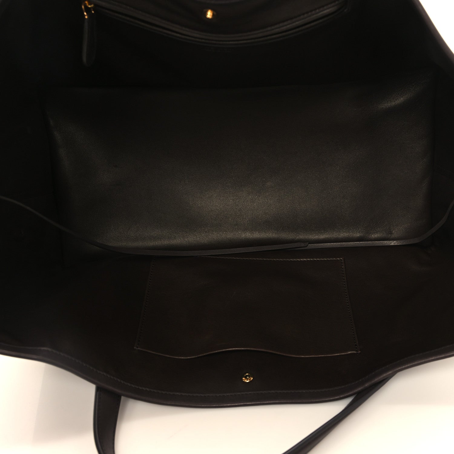 The Row Polished Saddle Calfskin Idaho Top Handle Dark Brown 5 of 11