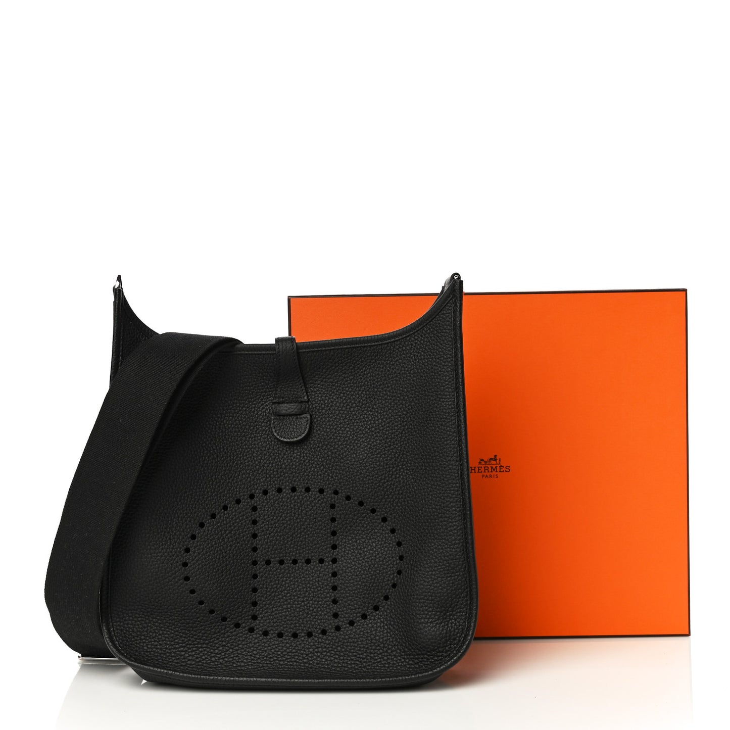 Taurillon Clemence Evelyne III PM Black