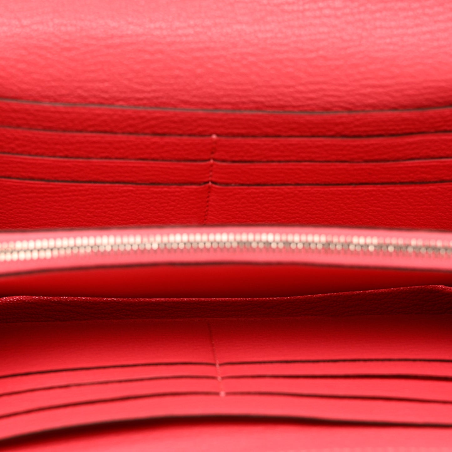 Chevre Mysore Kelly Longue Wallet Rose Lipstick
