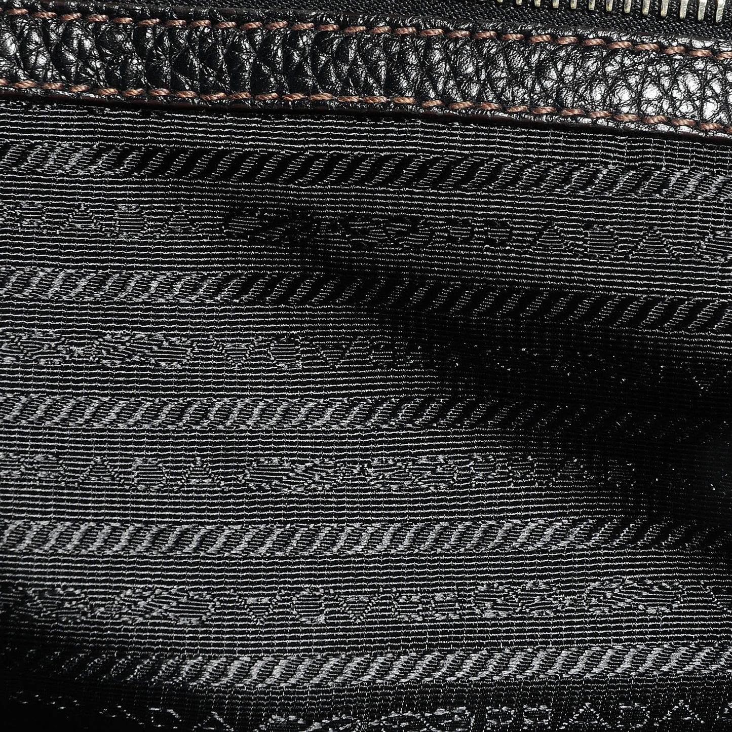 Vitello Daino Hobo Nero Black