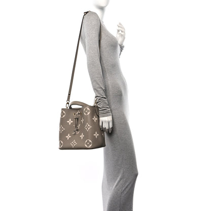 Louis Vuitton Empreinte Monogram Giant Neonoe MM Tourterelle Creme 2 of 10
