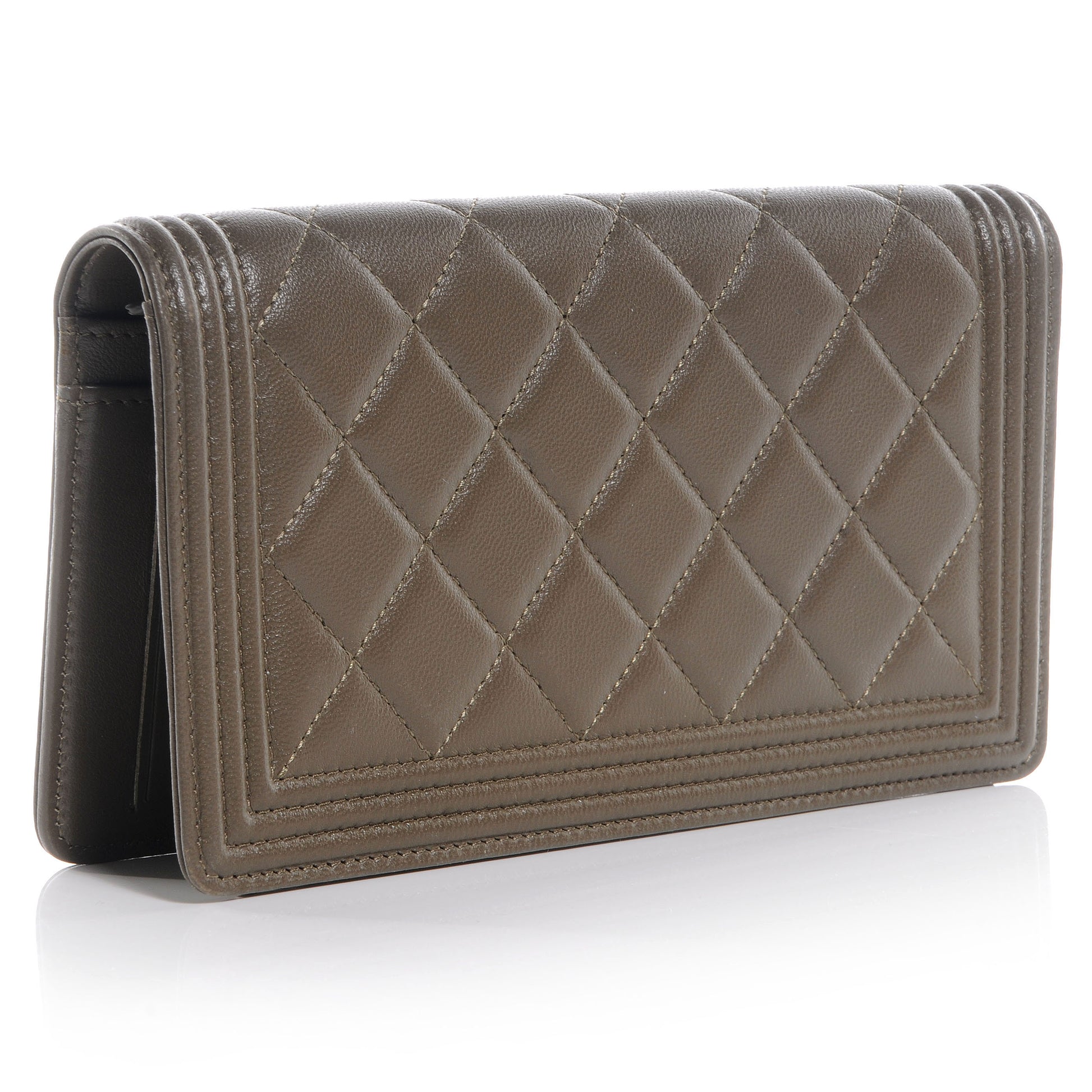 Chanel Lambskin Quilted Boy Yen Wallet Dark Green 3 of 8