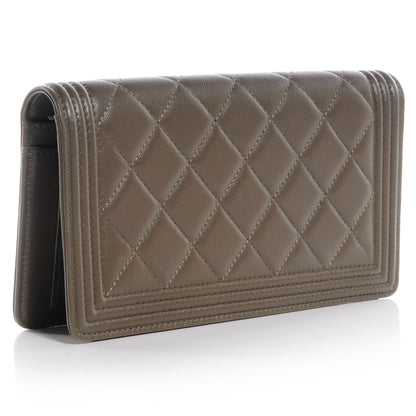 Chanel Lambskin Quilted Boy Yen Wallet Dark Green 3 of 8