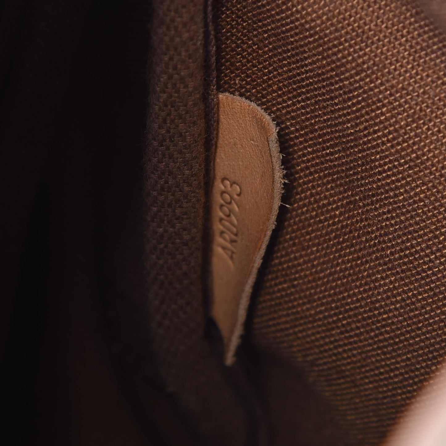 Monogram Saumur 30
