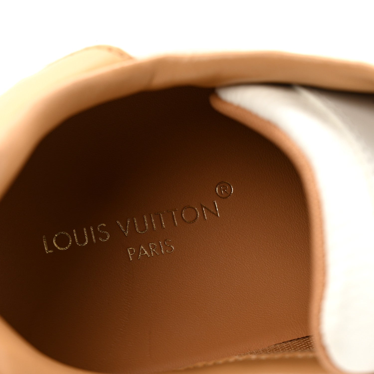 Louis Vuitton Grained Calfskin Embossed Monogram Mens Beverly