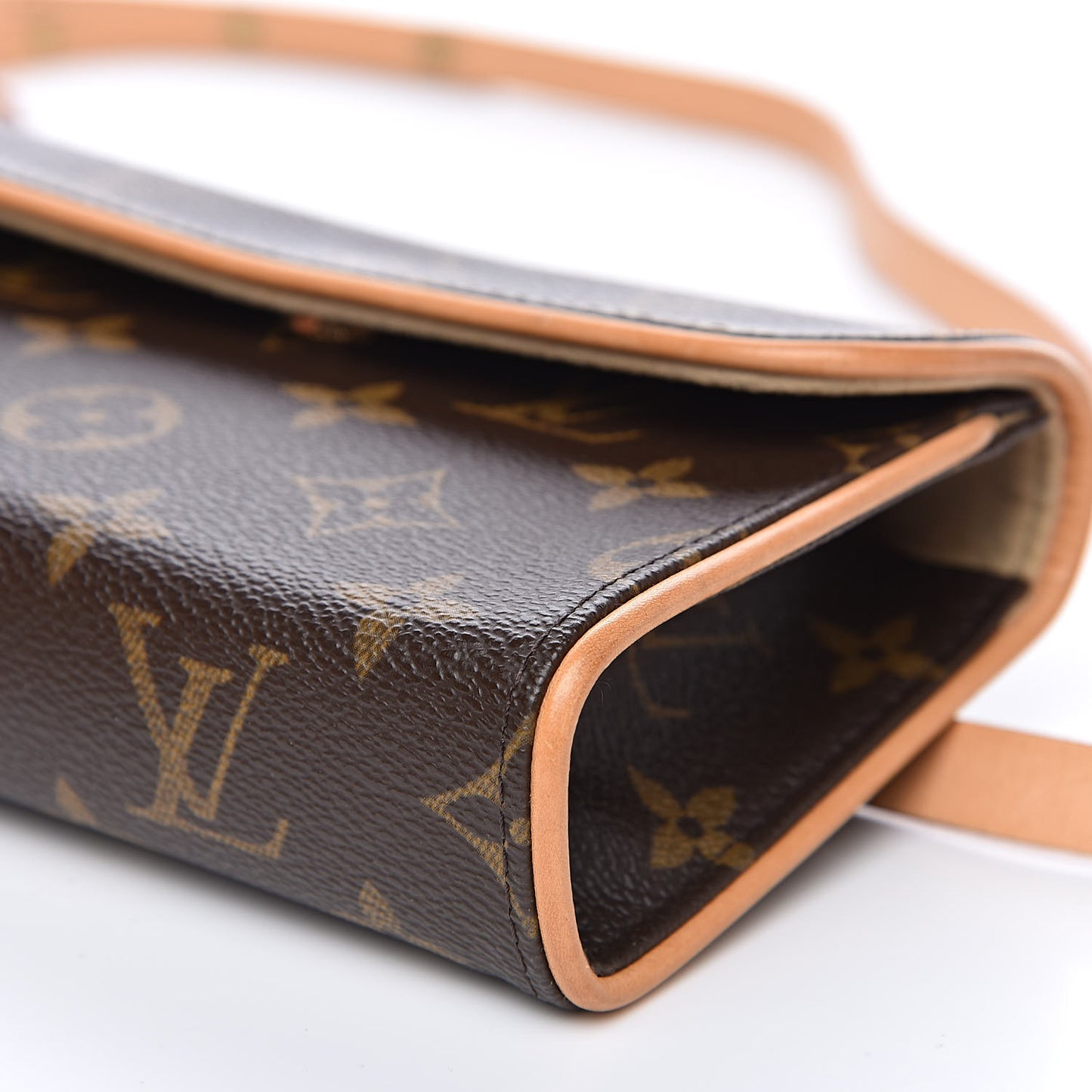 Monogram Pochette Florentine M