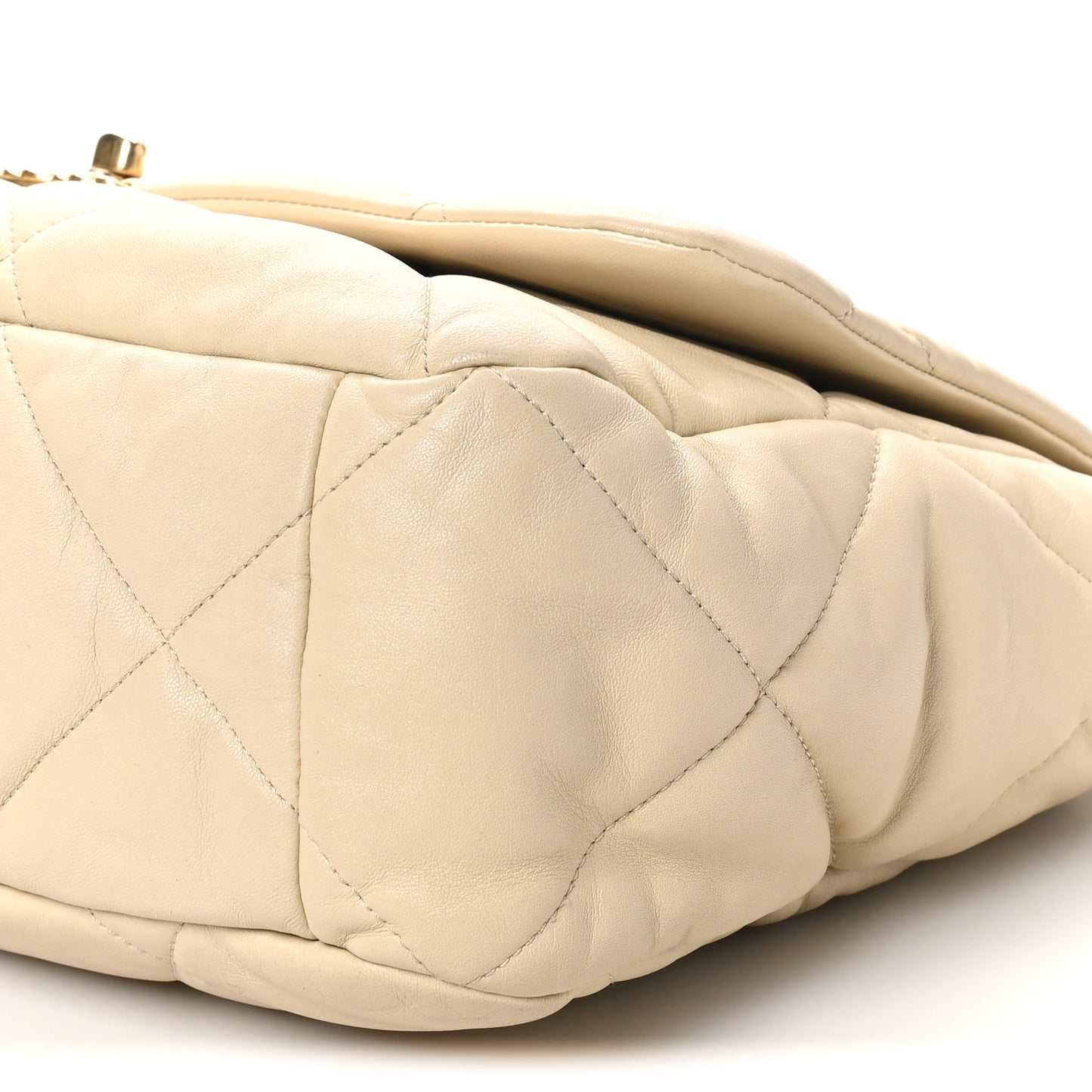 Lambskin Quilted Maxi Chanel 19 Flap Beige