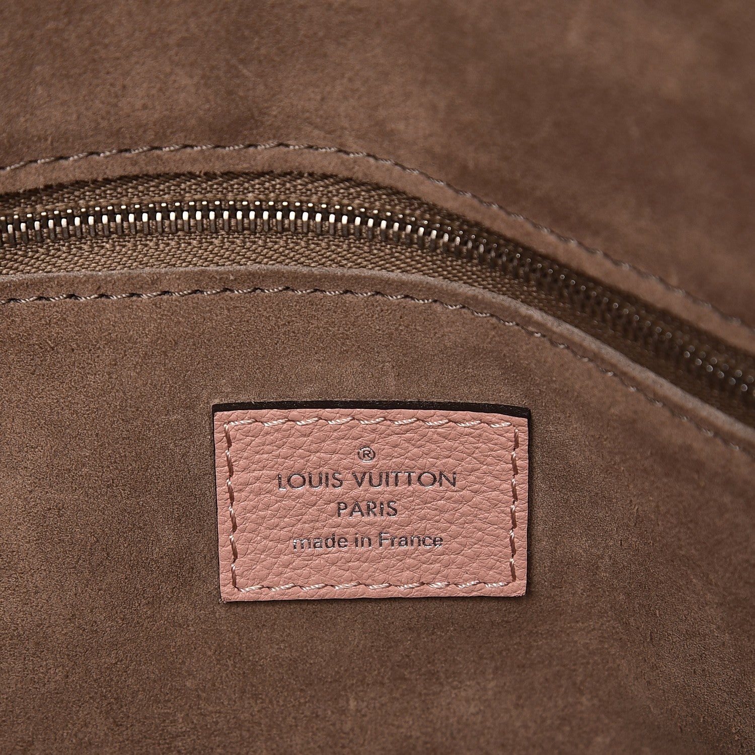 Louis Vuitton Veau Cachemire Soft Lockit PM Magnolia 6 of 18