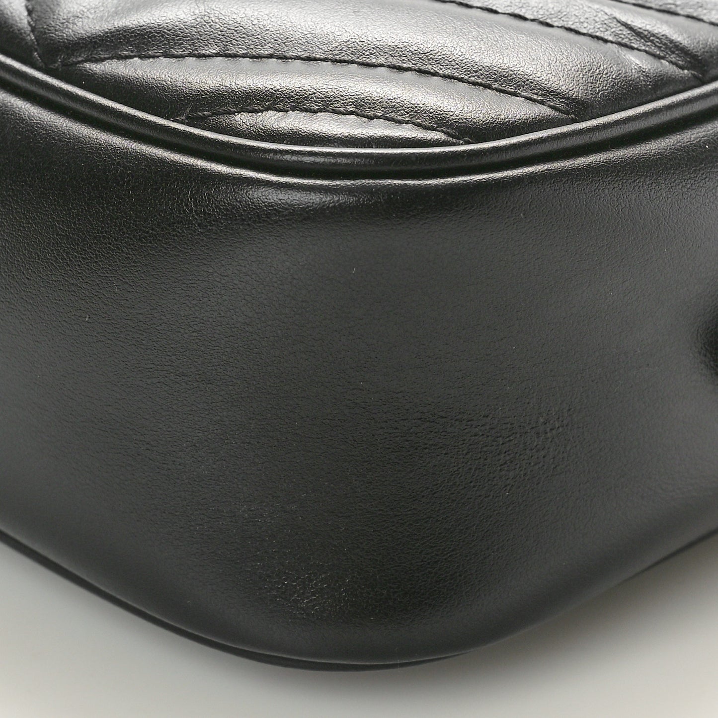 Calfskin Matelasse Small GG Marmont Chain Shoulder Bag Black