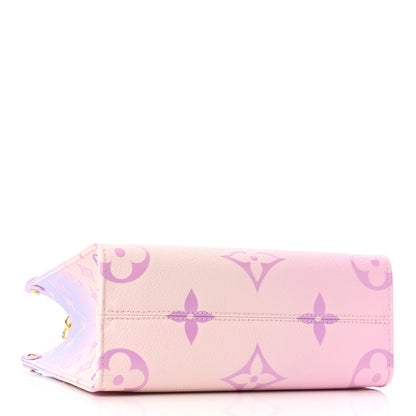 Louis Vuitton Monogram Giant Spring In The City Onthego PM Sunrise Pastel 4 of 9