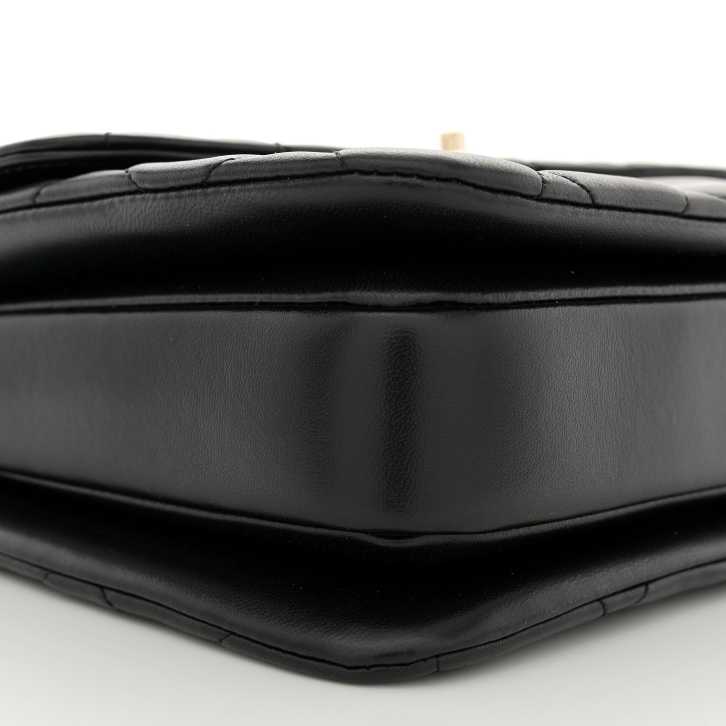 Lambskin Quilted Medium Trendy CC Flap Dual Handle Bag Black