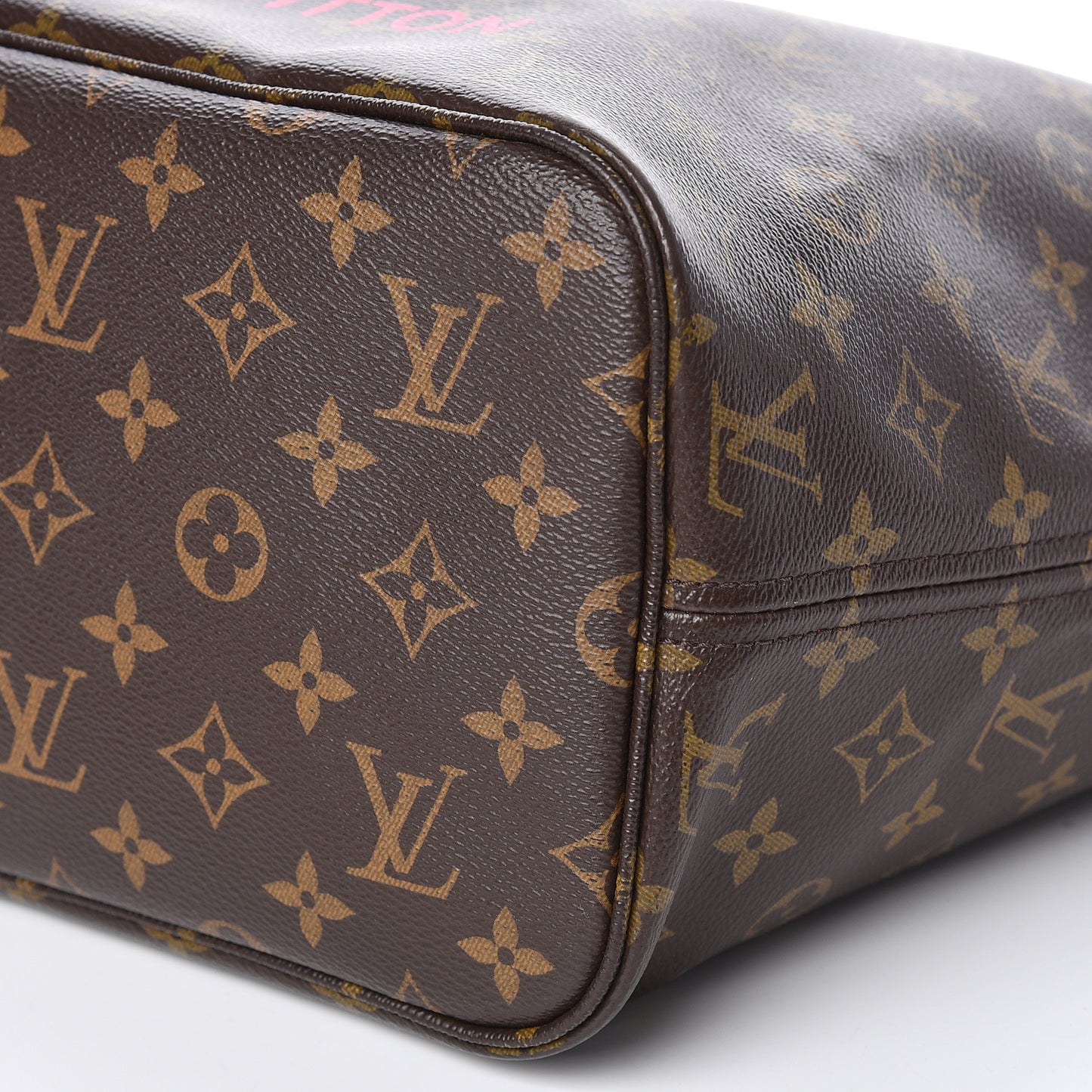 Monogram V Neverfull MM Grenade