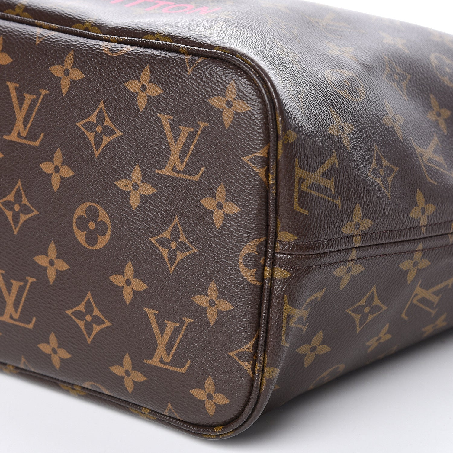 Louis Vuitton Monogram V Neverfull MM Grenade 16 of 17