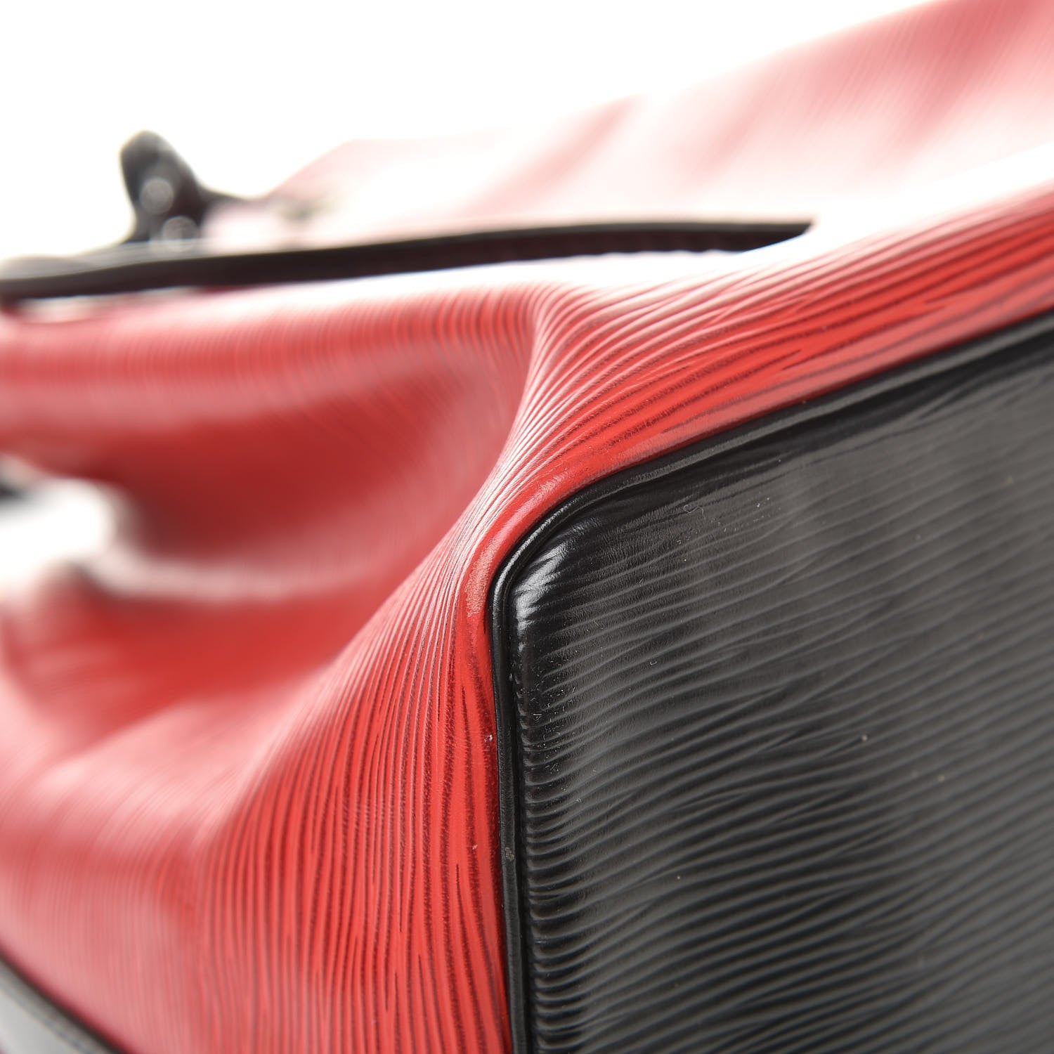 Louis Vuitton Epi Petit Noe Red Black 9 of 19