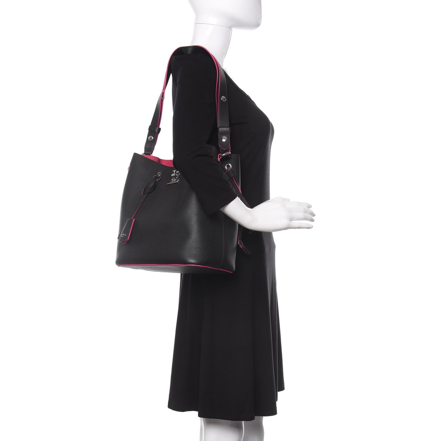 Calfskin Lockme Bucket Black