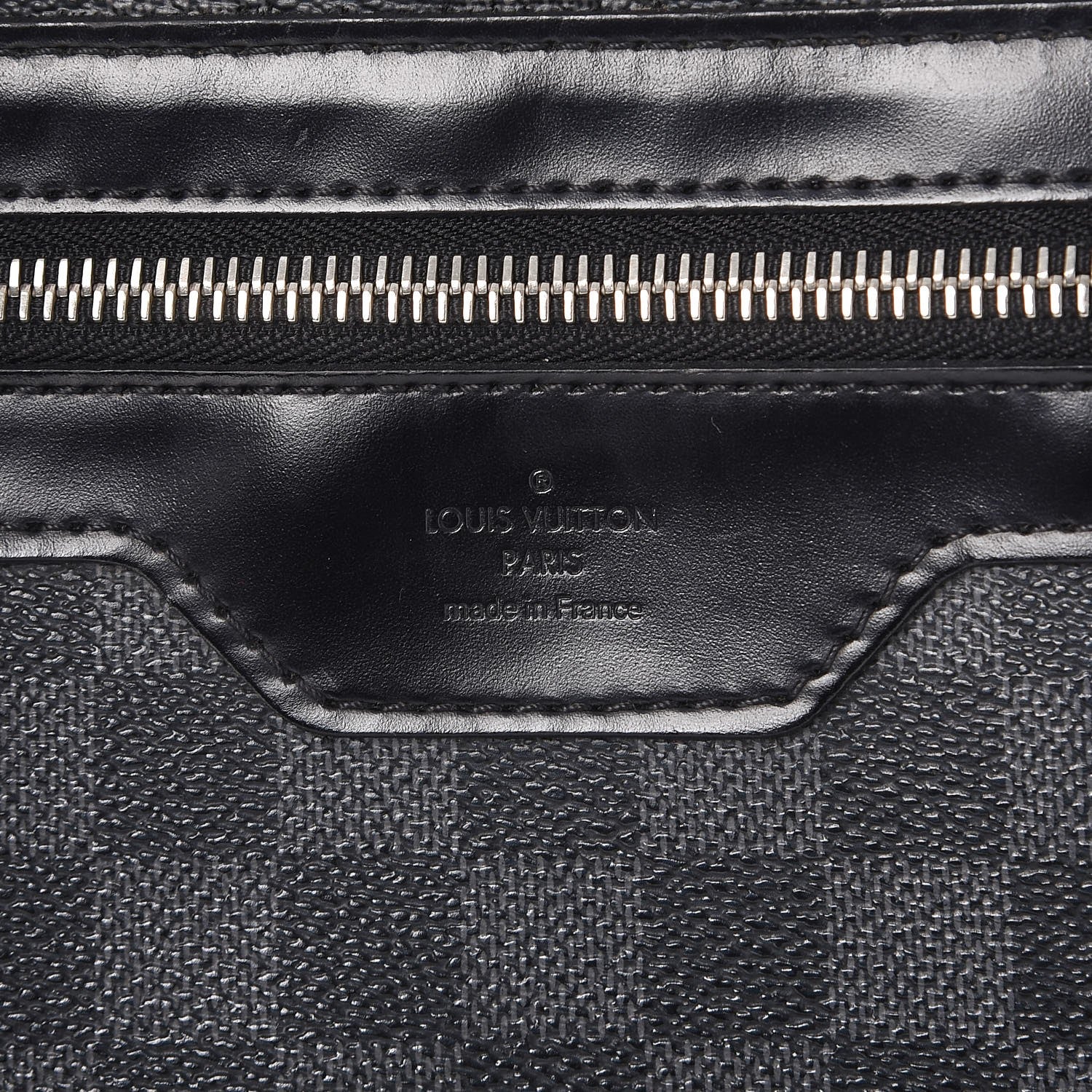 Louis Vuitton Damier Graphite Daniel GM 6 of 7
