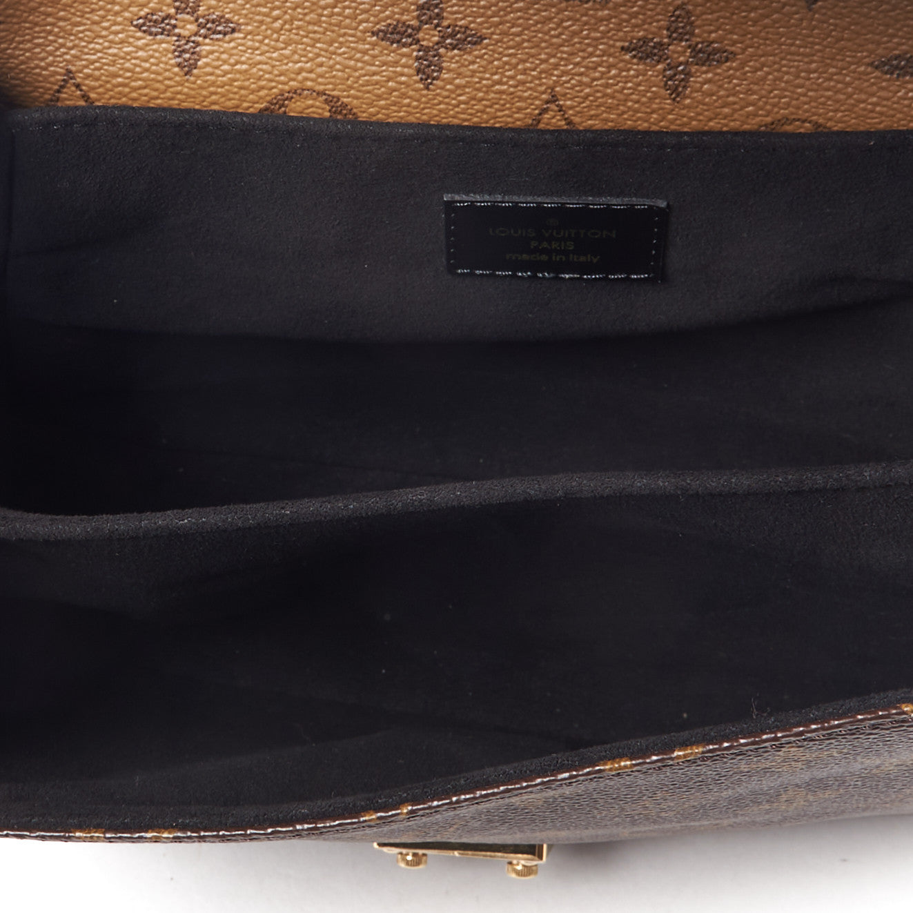 Reverse Monogram Pochette Metis