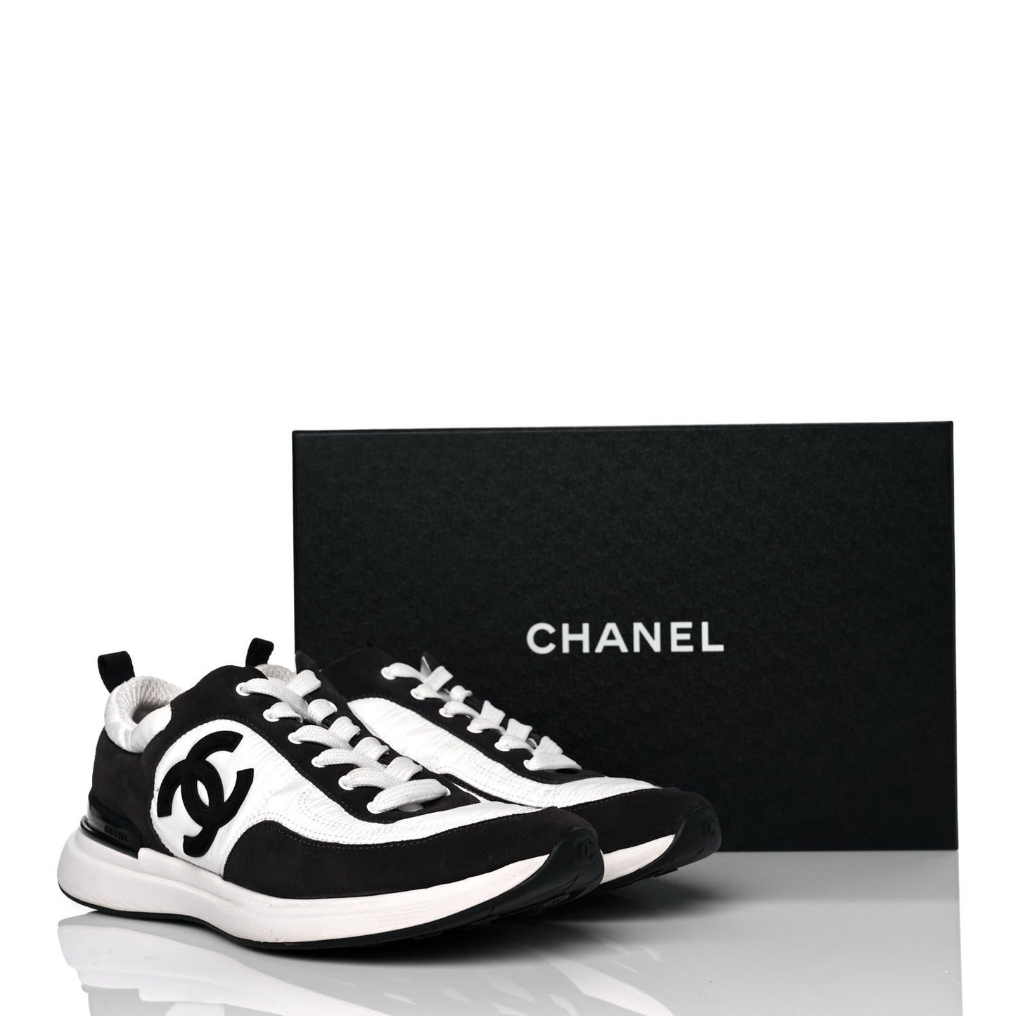 Nylon Suede Calfskin CC Sneakers 41 White Black