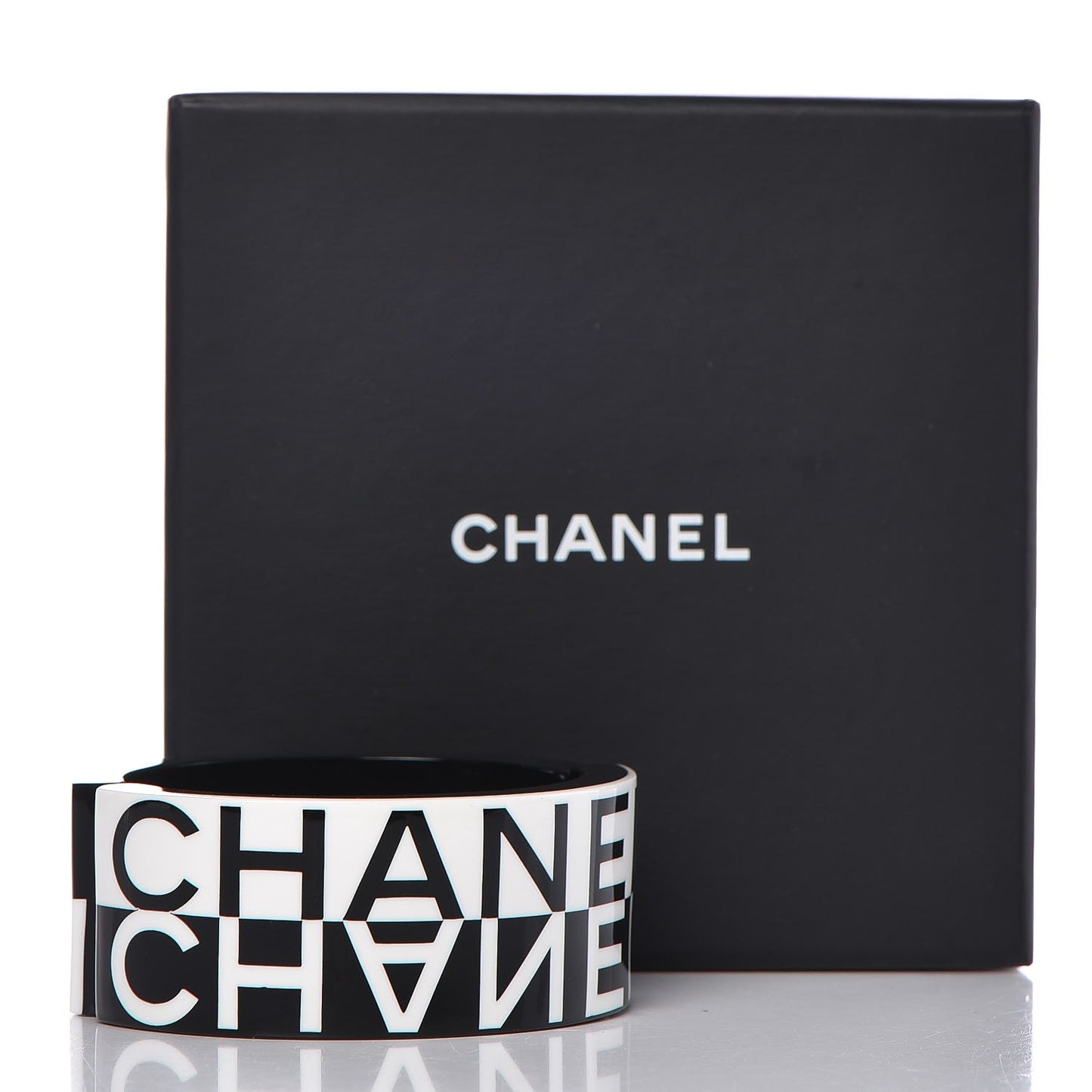 Resin CC Cuff Bracelet Black White