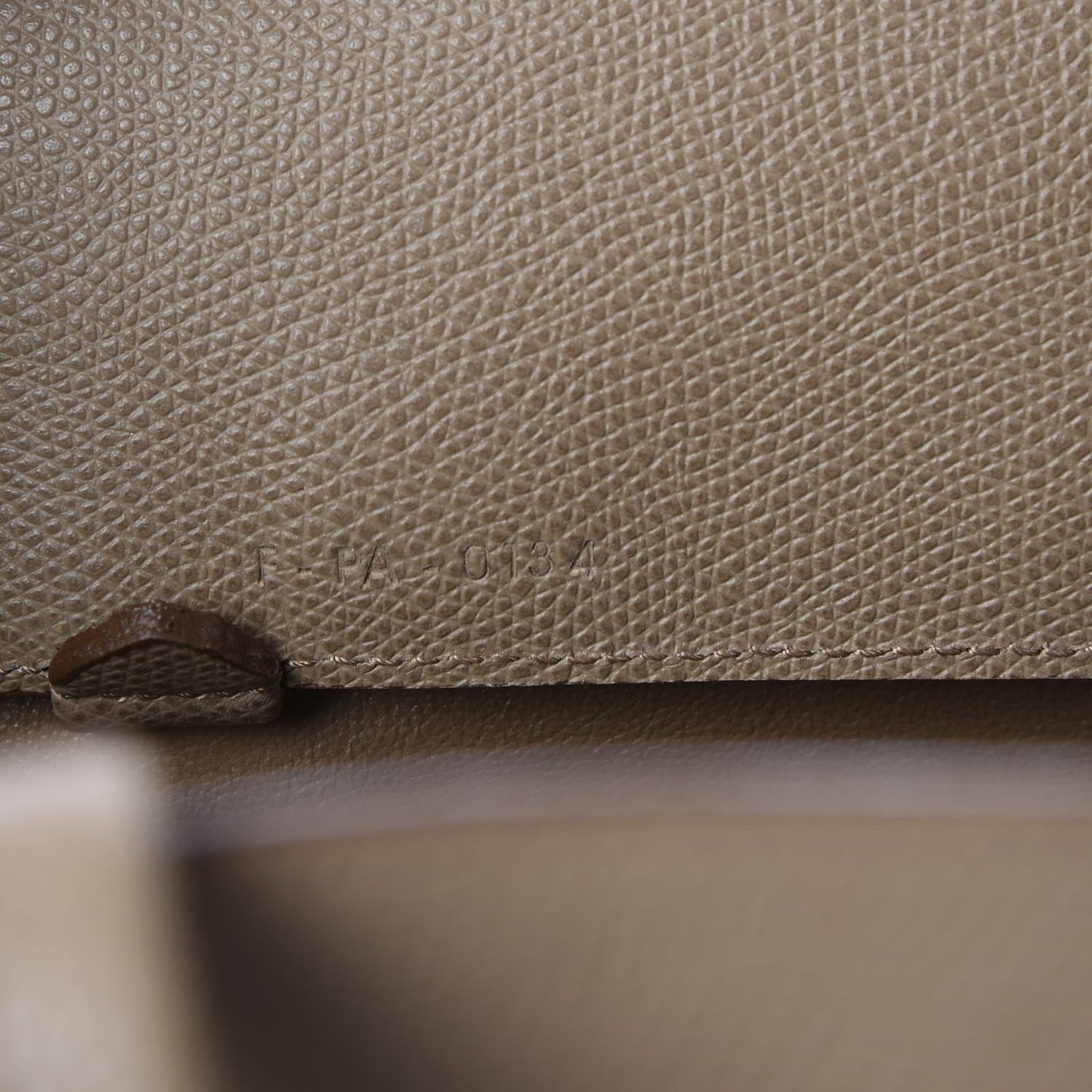 Soft Grained Calfskin Small Belt Cabas Phantom Taupe
