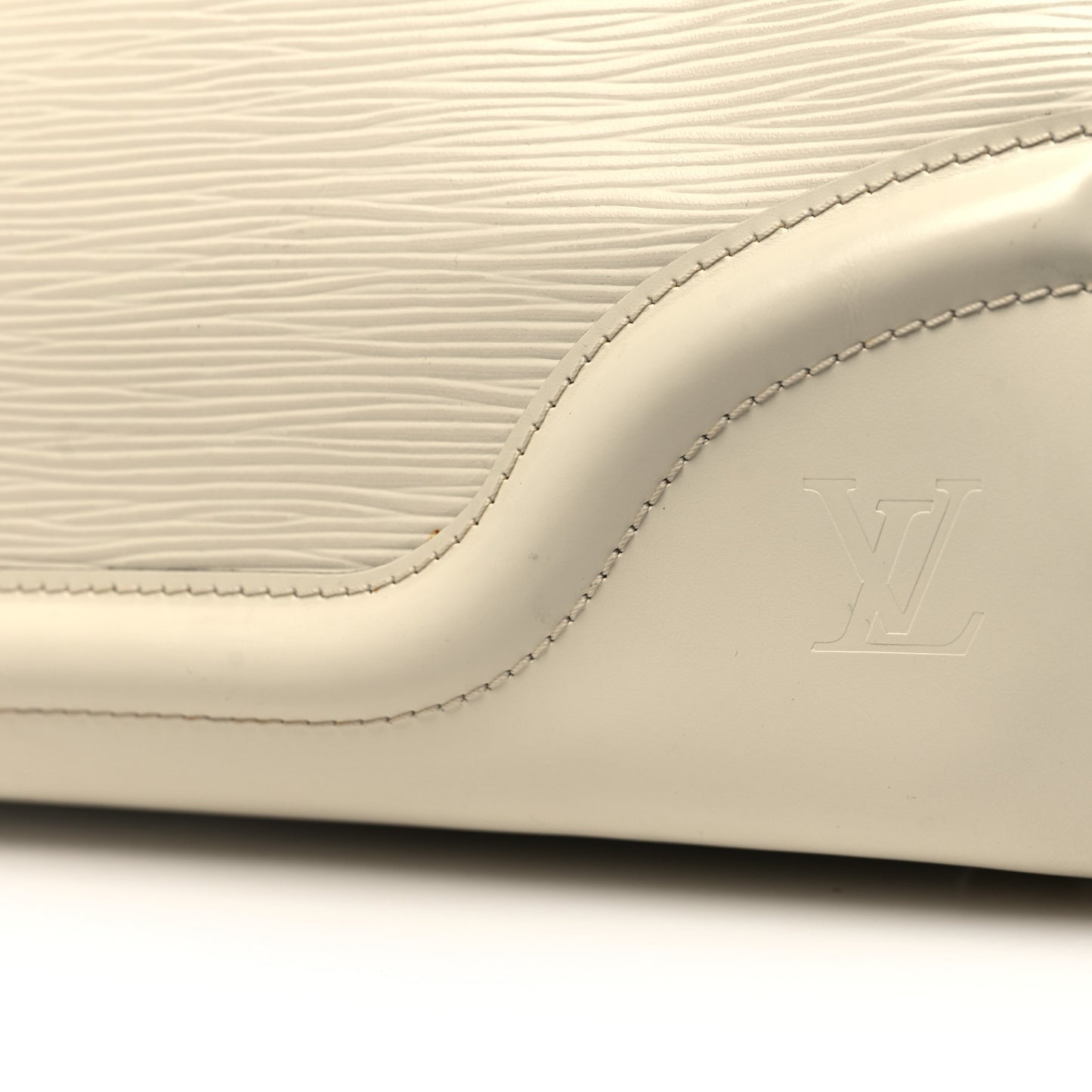 Epi Bowling Montaigne PM Ivory
