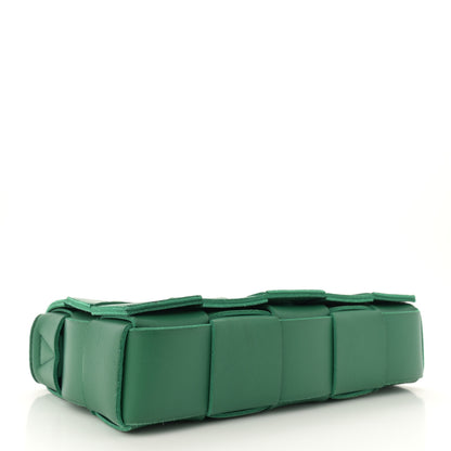Bottega Veneta Lambskin Maxi Intrecciato Cassette Crossbody Bag Racing Green 4 of 11