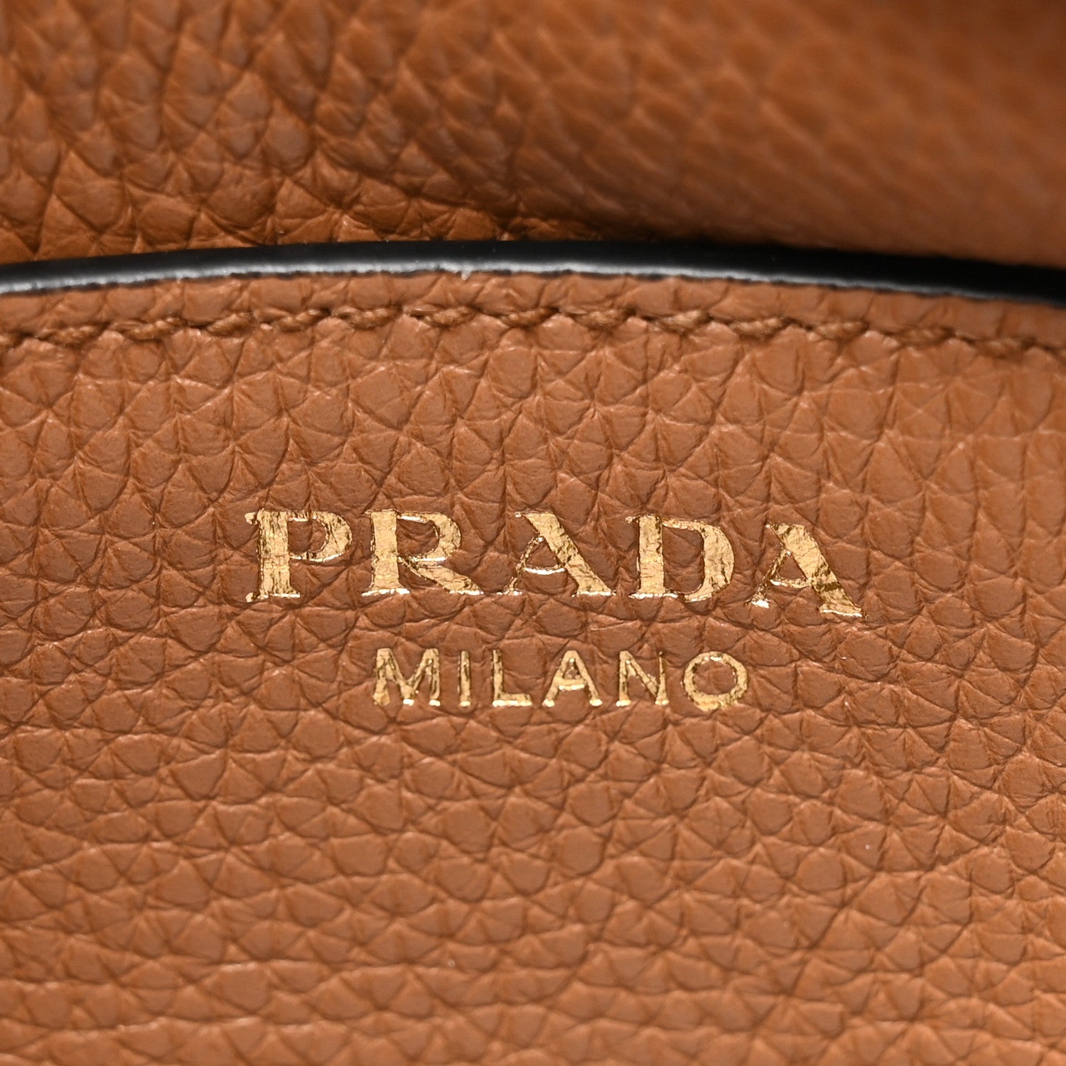 24KGP/小判/16.7g Prada Vitello Phenix Small Zippered Messenger Hobo Cammeo 1558565