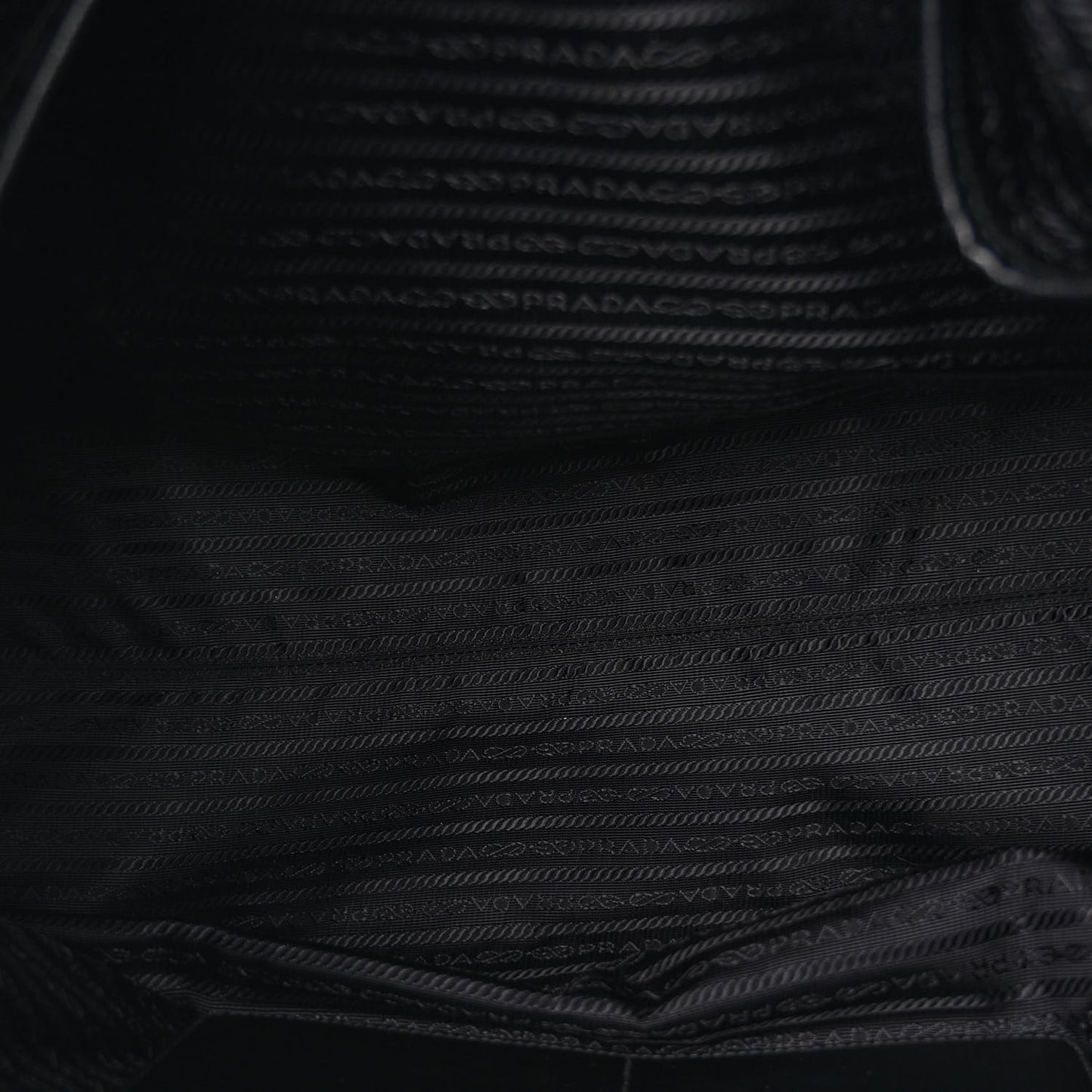 Tessuto Nylon Saffiano Tote Black