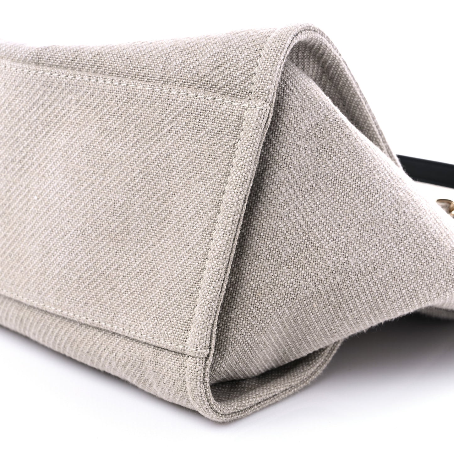 Mixed Fibers Medium Deauville Tote Beige Black