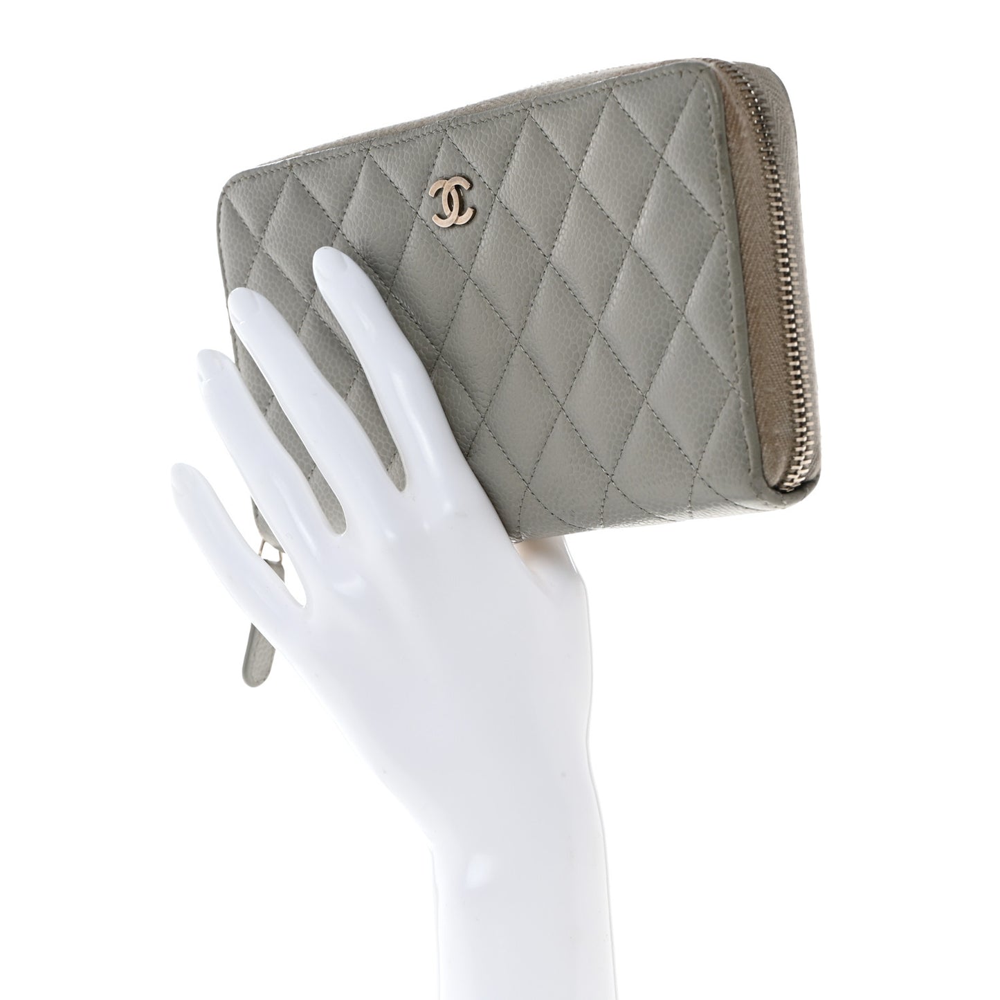 Caviar Quilted Large Gusset Zip Around Wallet Grey