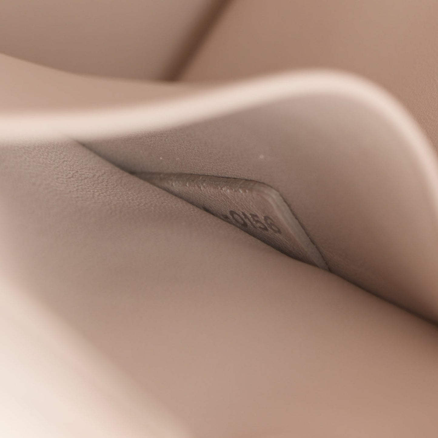 Bullcalf Medium Diorever Flap Beige